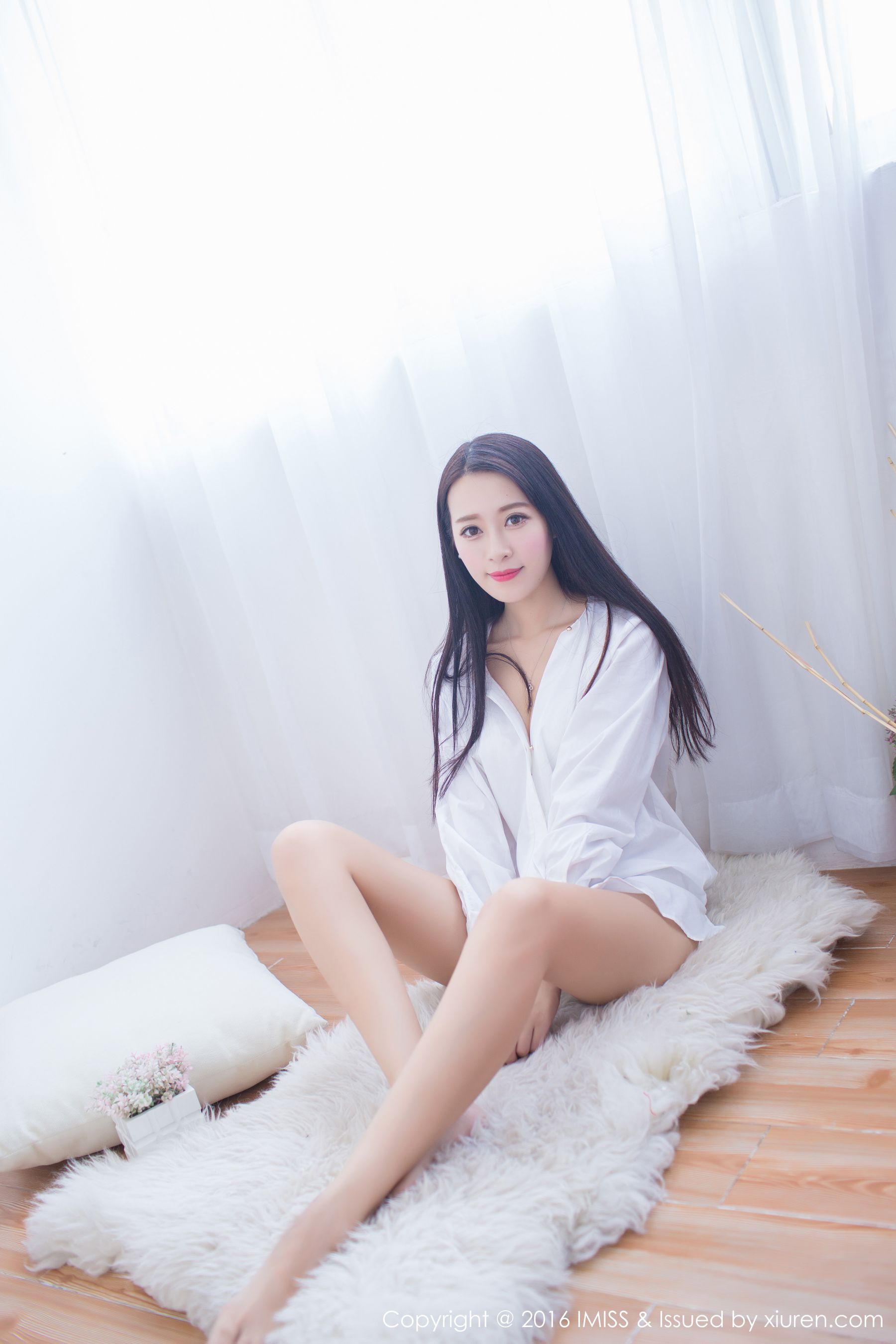 王曼妮好Q《性感睡衣+白衬衫系列》  Vol.137-图6