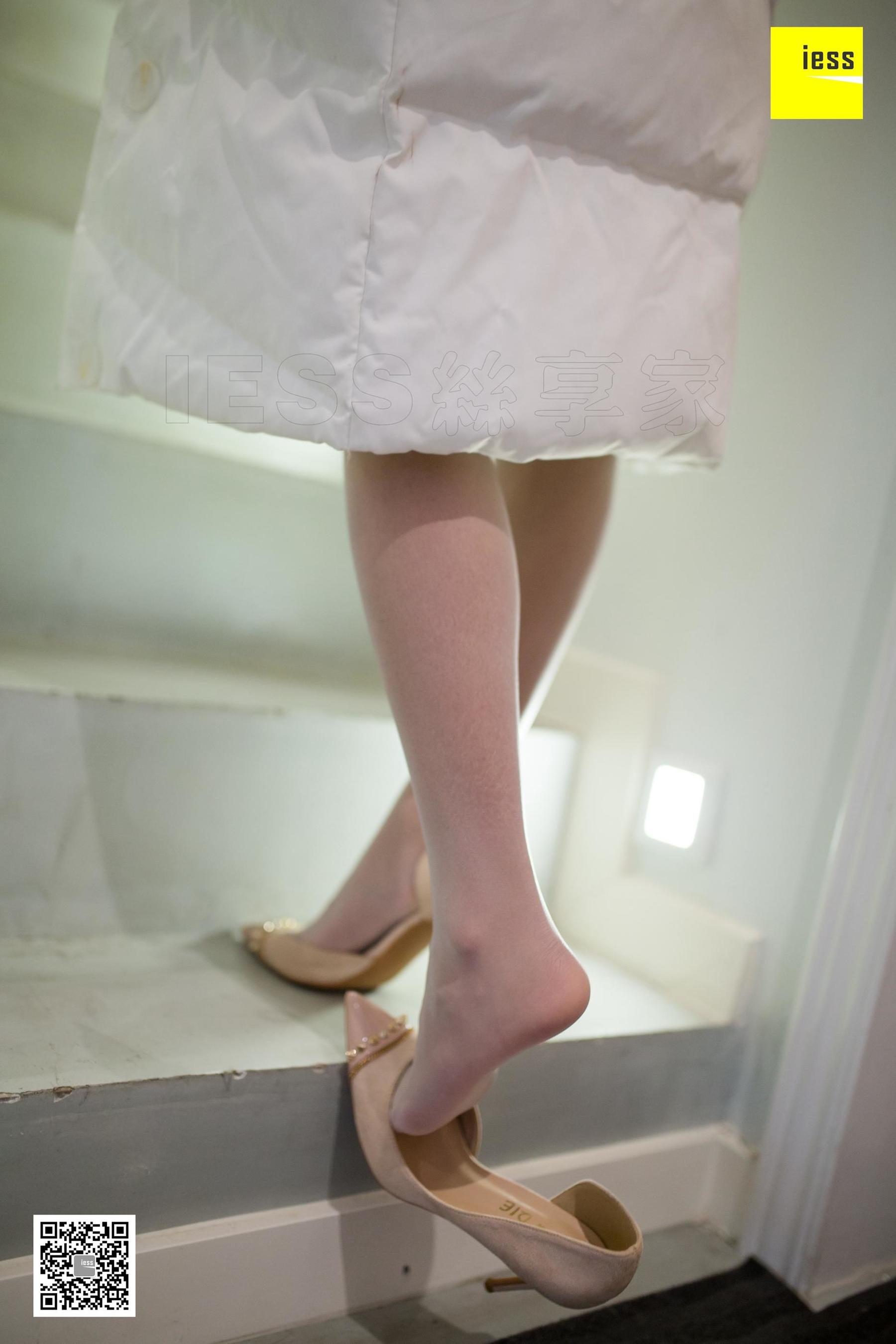 模特：婉萍 《婉萍白色羽绒服》-图21