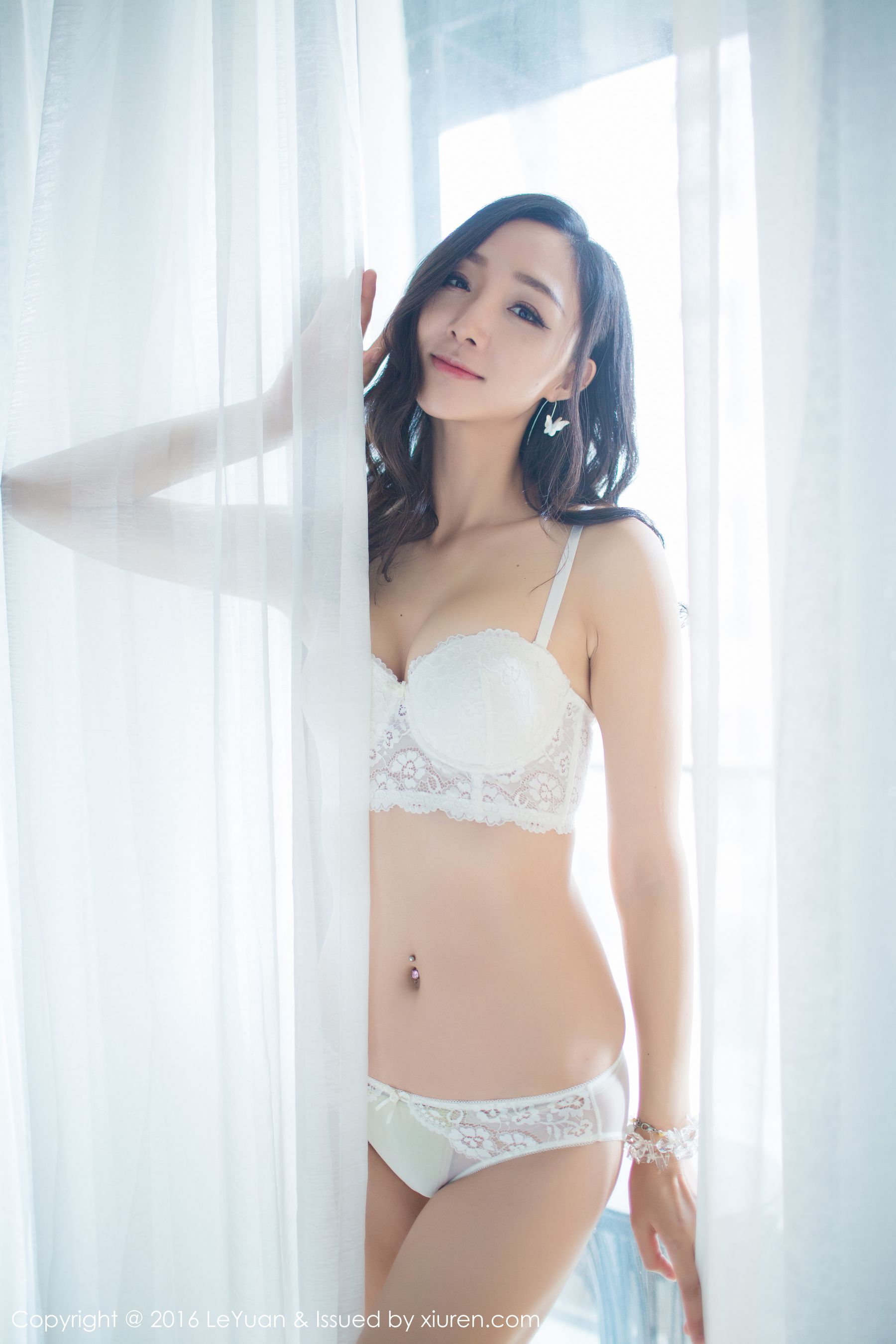 蓓蓓maggie《修长美腿、曼妙婀娜的高挑身材》  Vol.009-图40