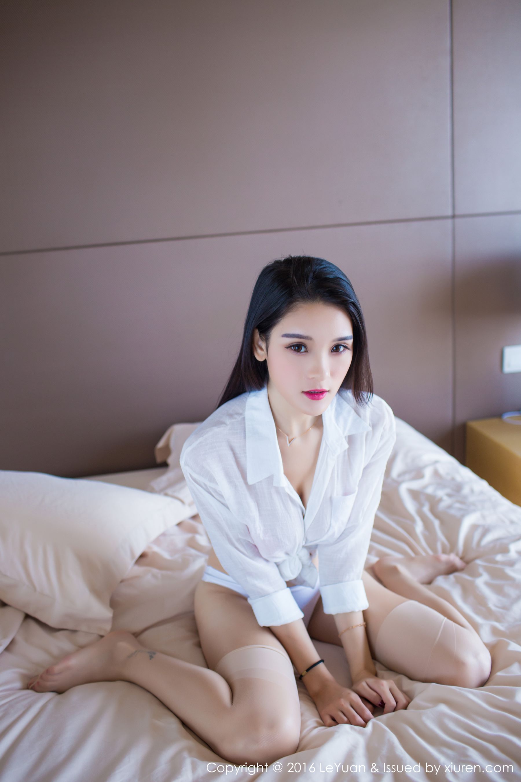 鬼妹係诗茗《丝袜与美腿、空姐制服诱惑》  Vol.010-图13