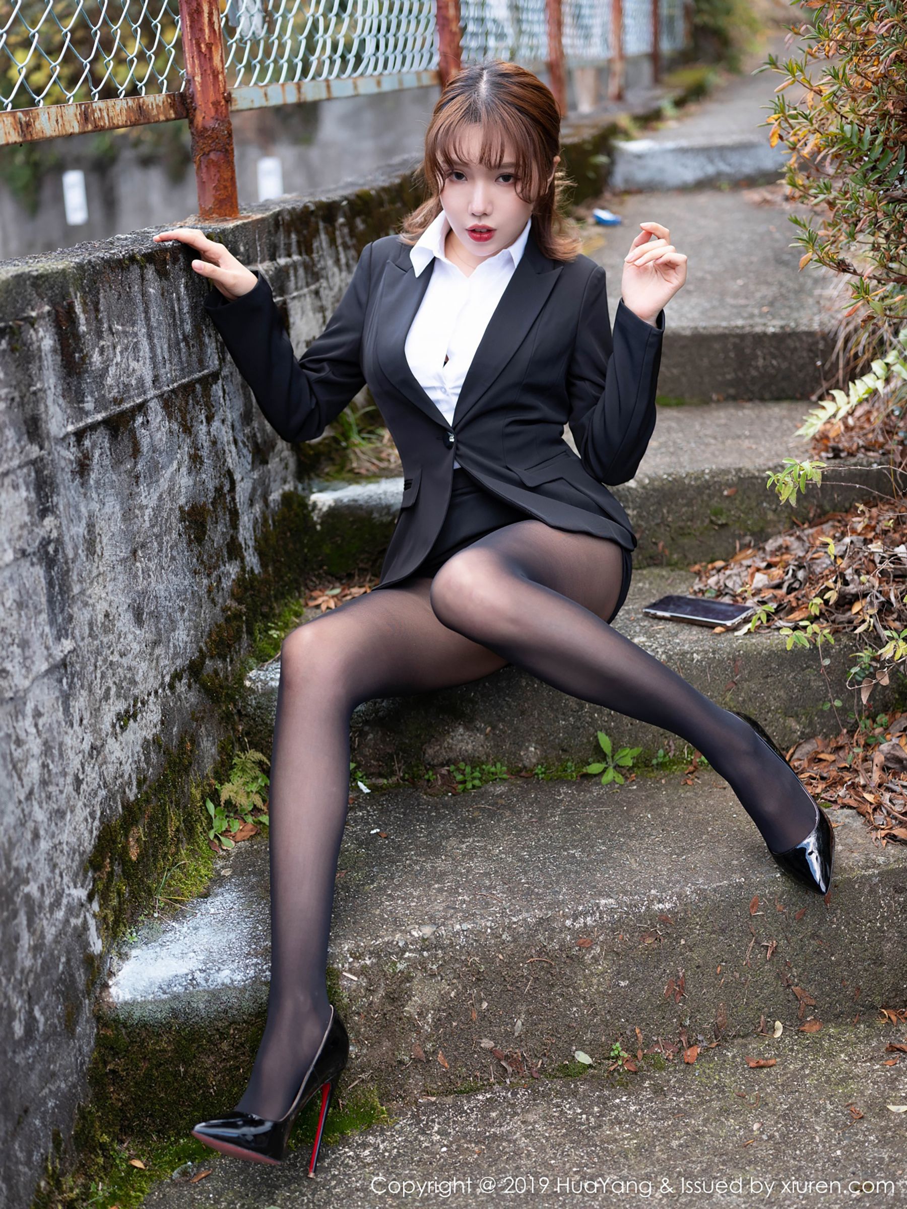 Vol.113 黄楽然-图0
