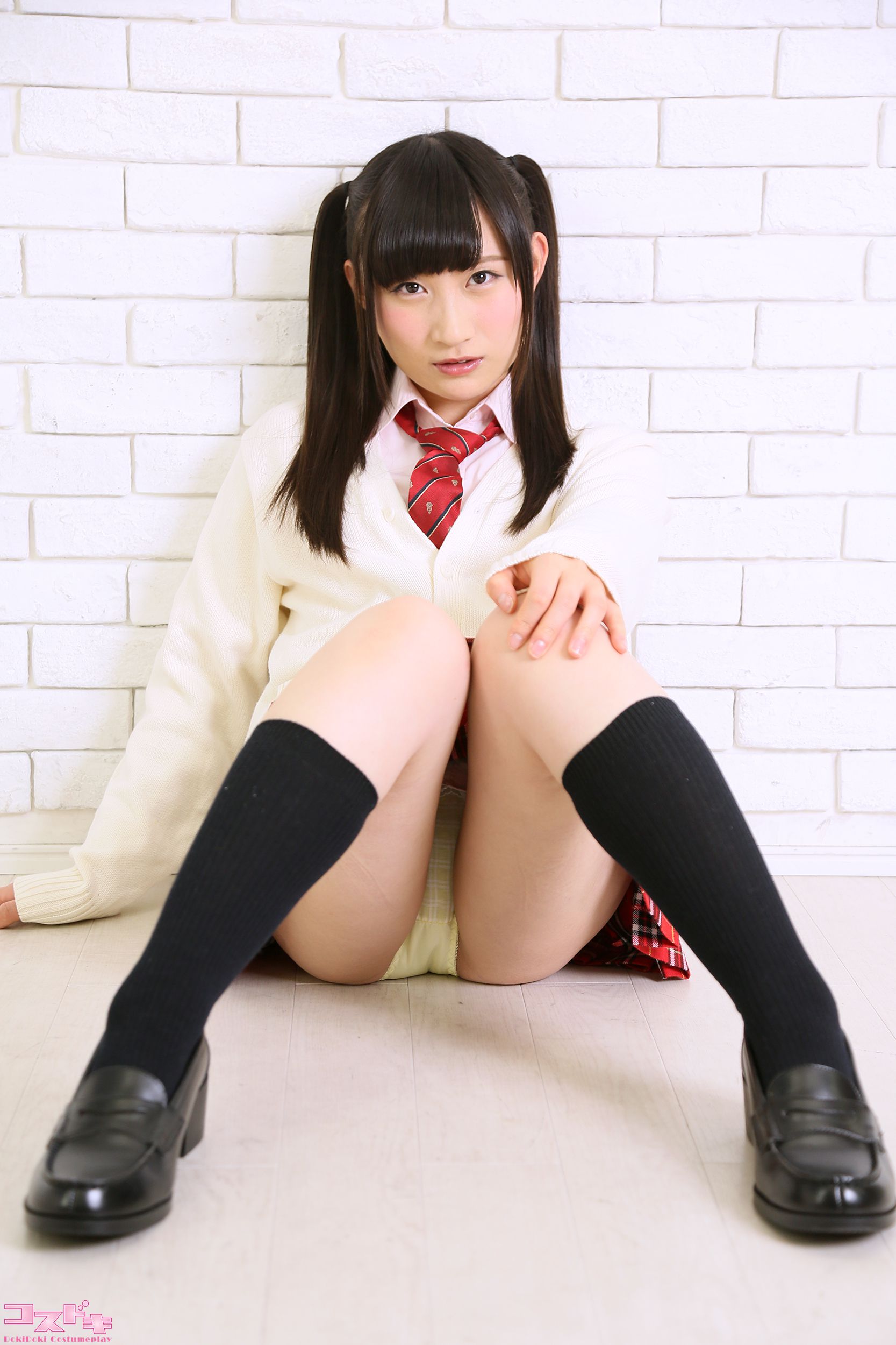 Mina Suzumoto 鈴本みな suzumotomina_pic_seifukuB1-图22