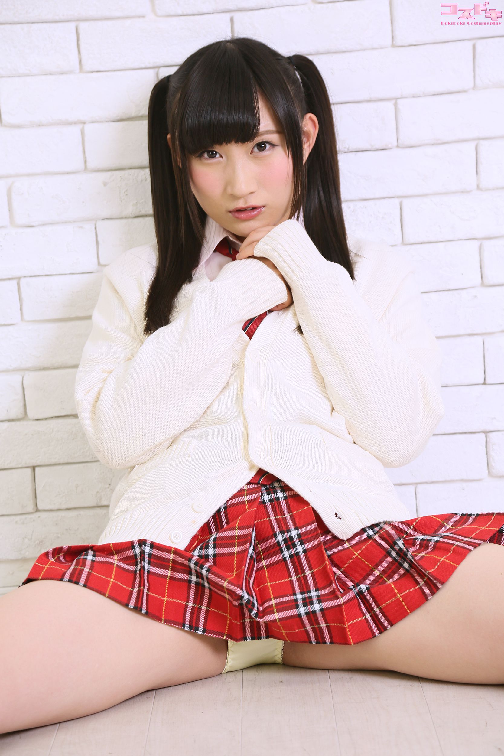 Mina Suzumoto 鈴本みな suzumotomina_pic_seifukuB1-图27