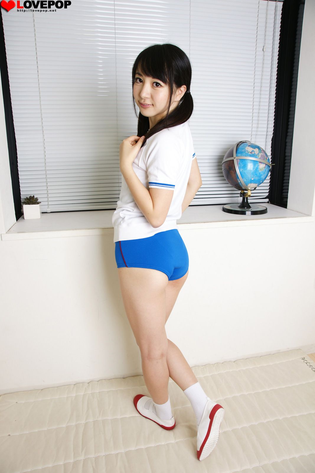 Hitomi Fujiwara 藤原ひとみ Photoset 02-图3