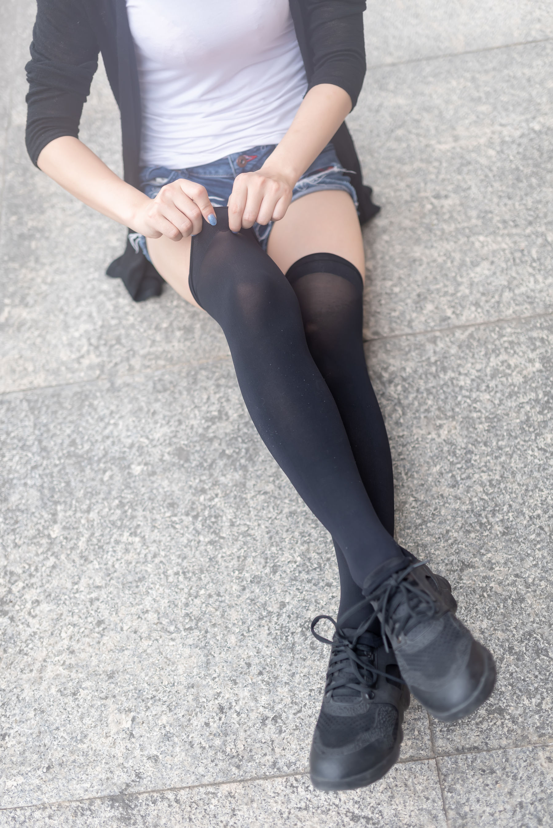 NO.043 黑丝大胸时尚少女户外 写真集-图37