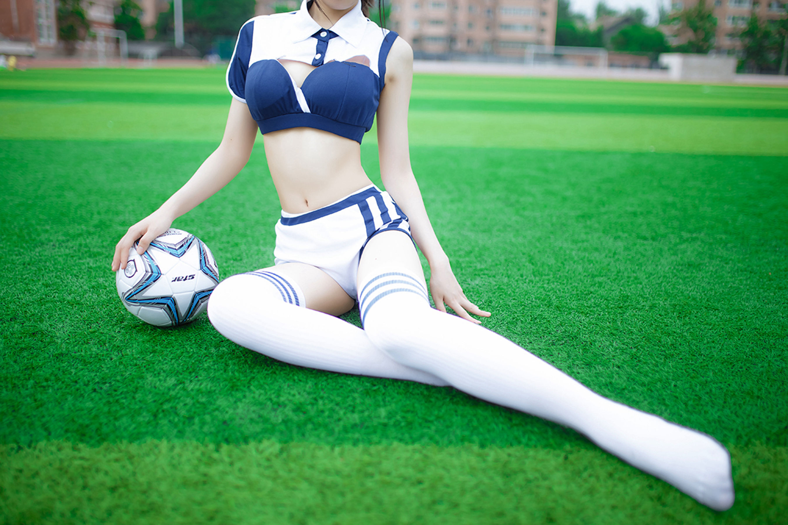 NO.072 足球少女-图2