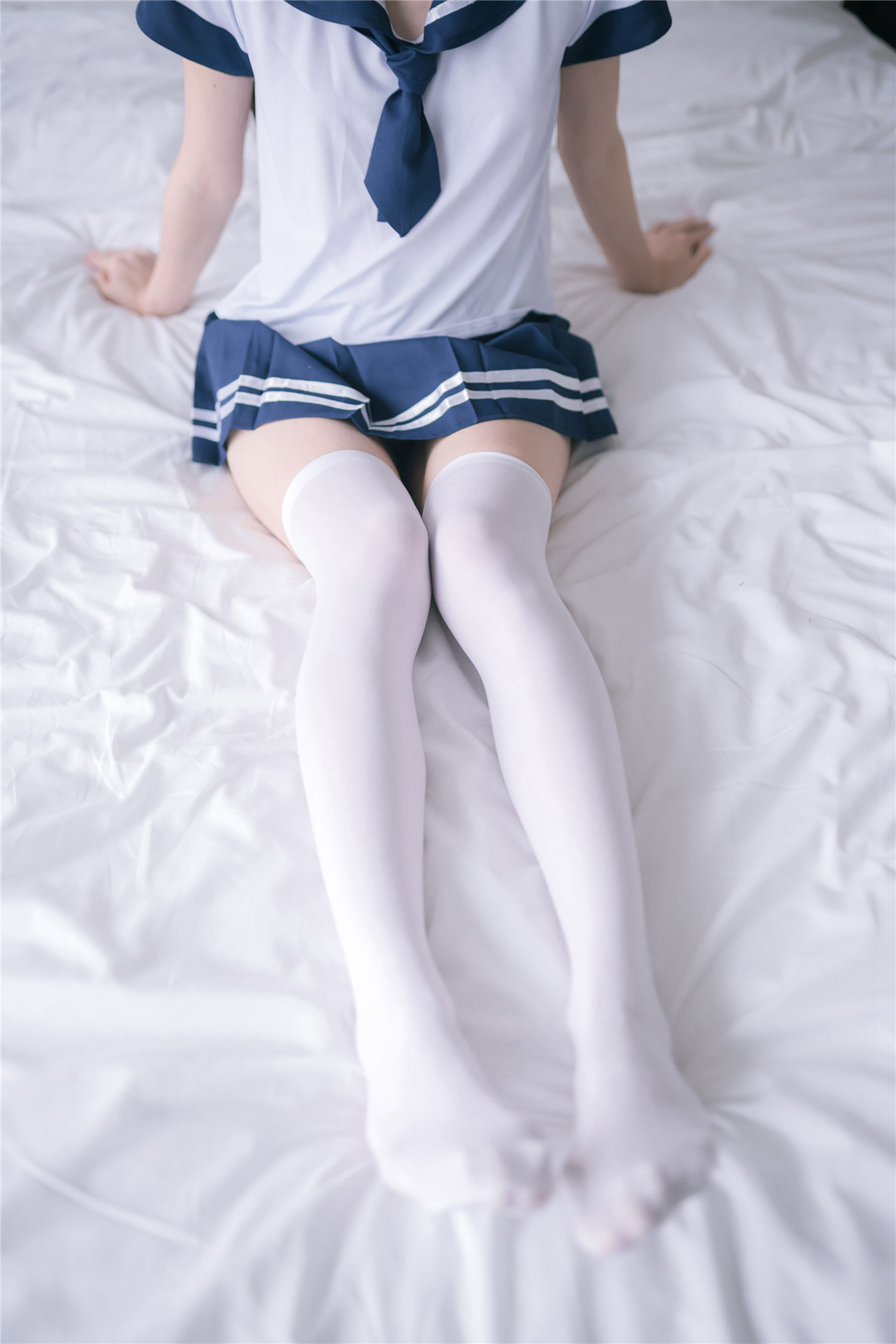 NO.084 白丝水手服-图0
