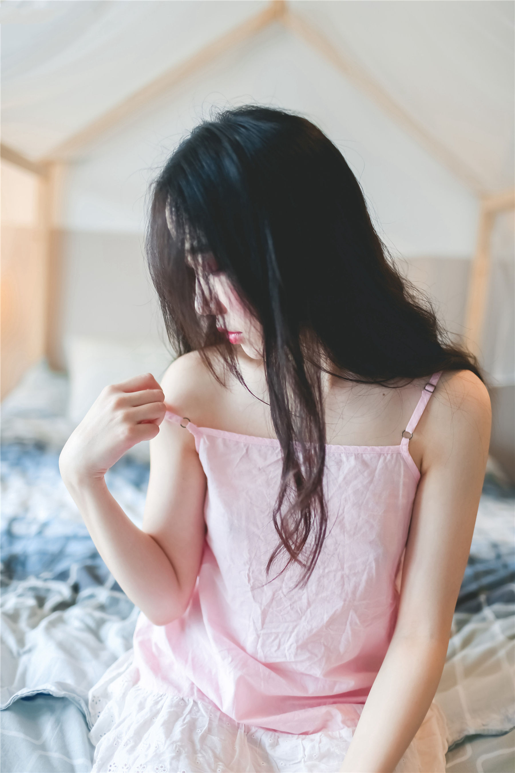 NO.110 粉红小吊带裙白丝-图15