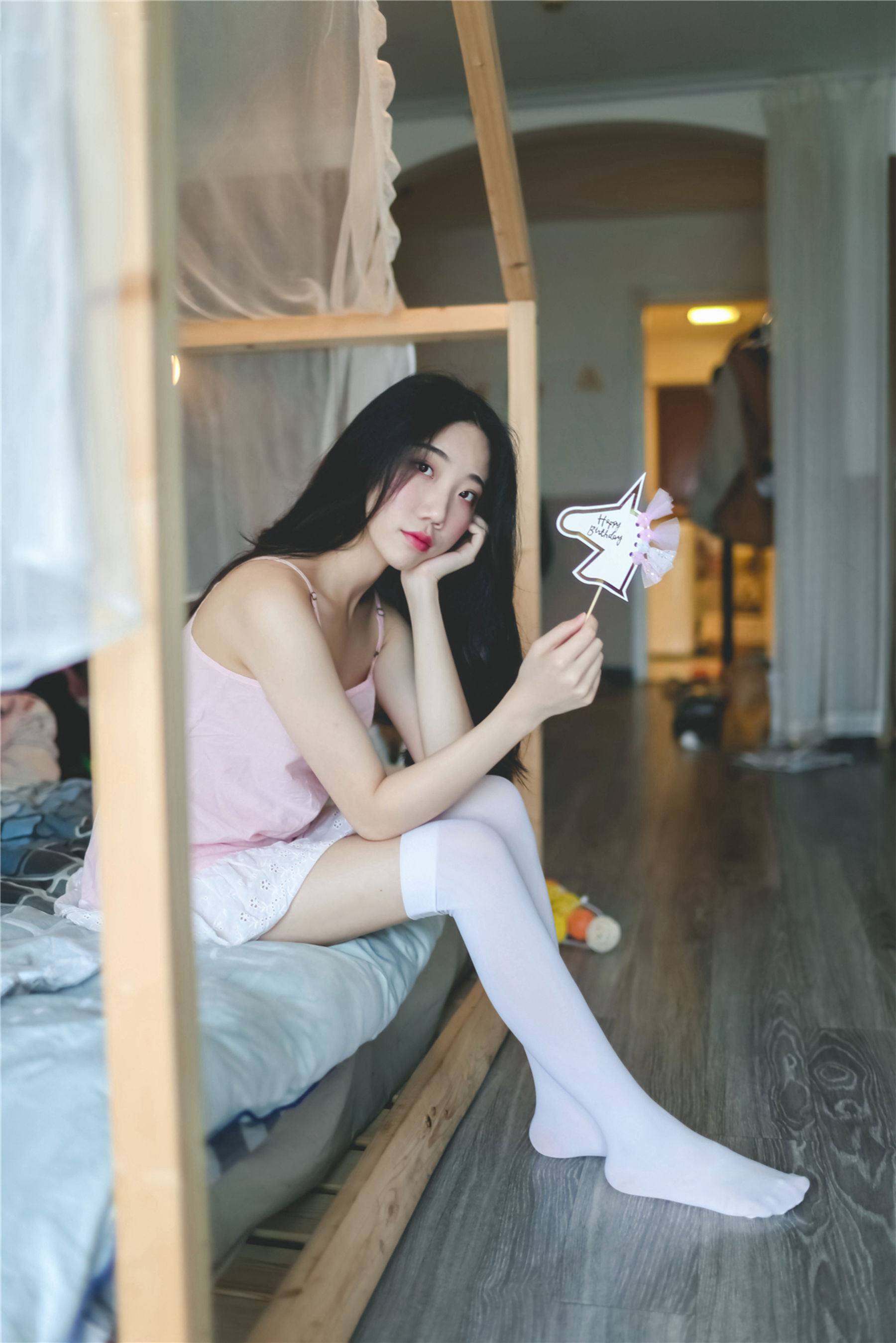 NO.110 粉红小吊带裙白丝-图18