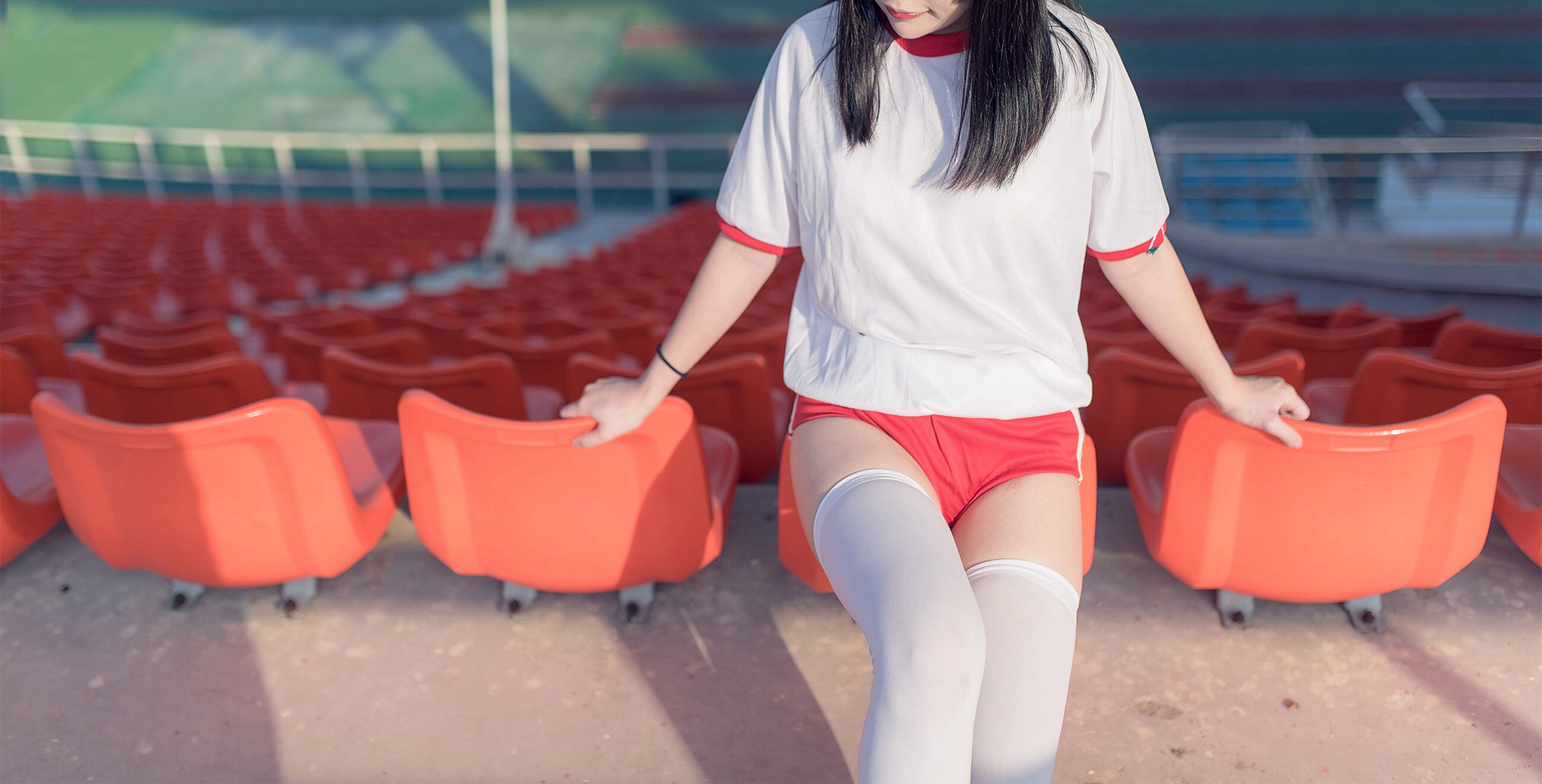 NO.112 运动场上的白丝体操服少女-图35