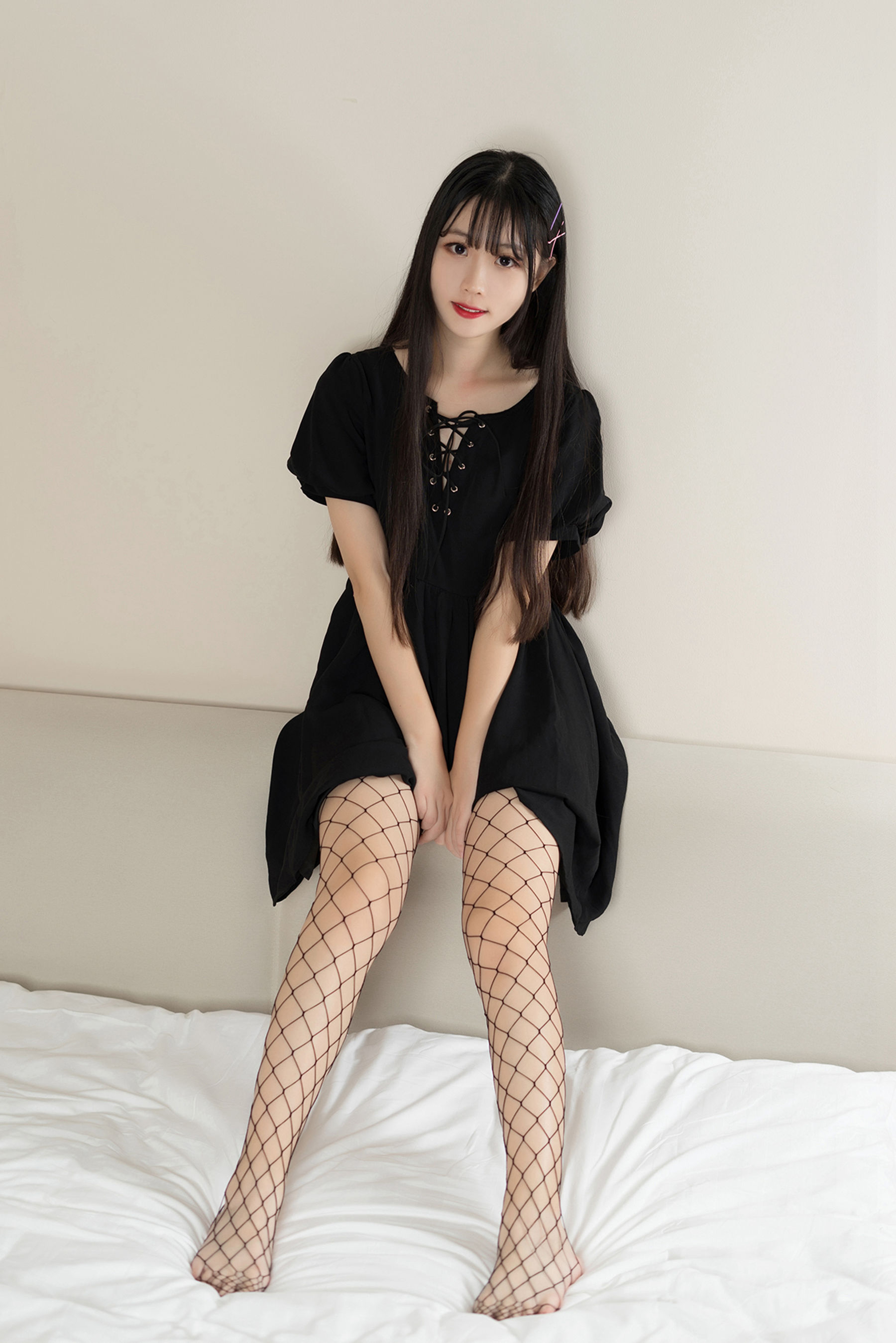 NO.116 黑网袜少女-图1