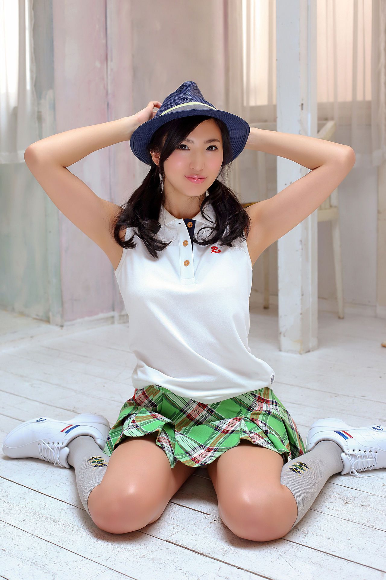 松嶋えいみ《至高の曲線美 松嶋えいみ 必撮！まるごと☆》-图23