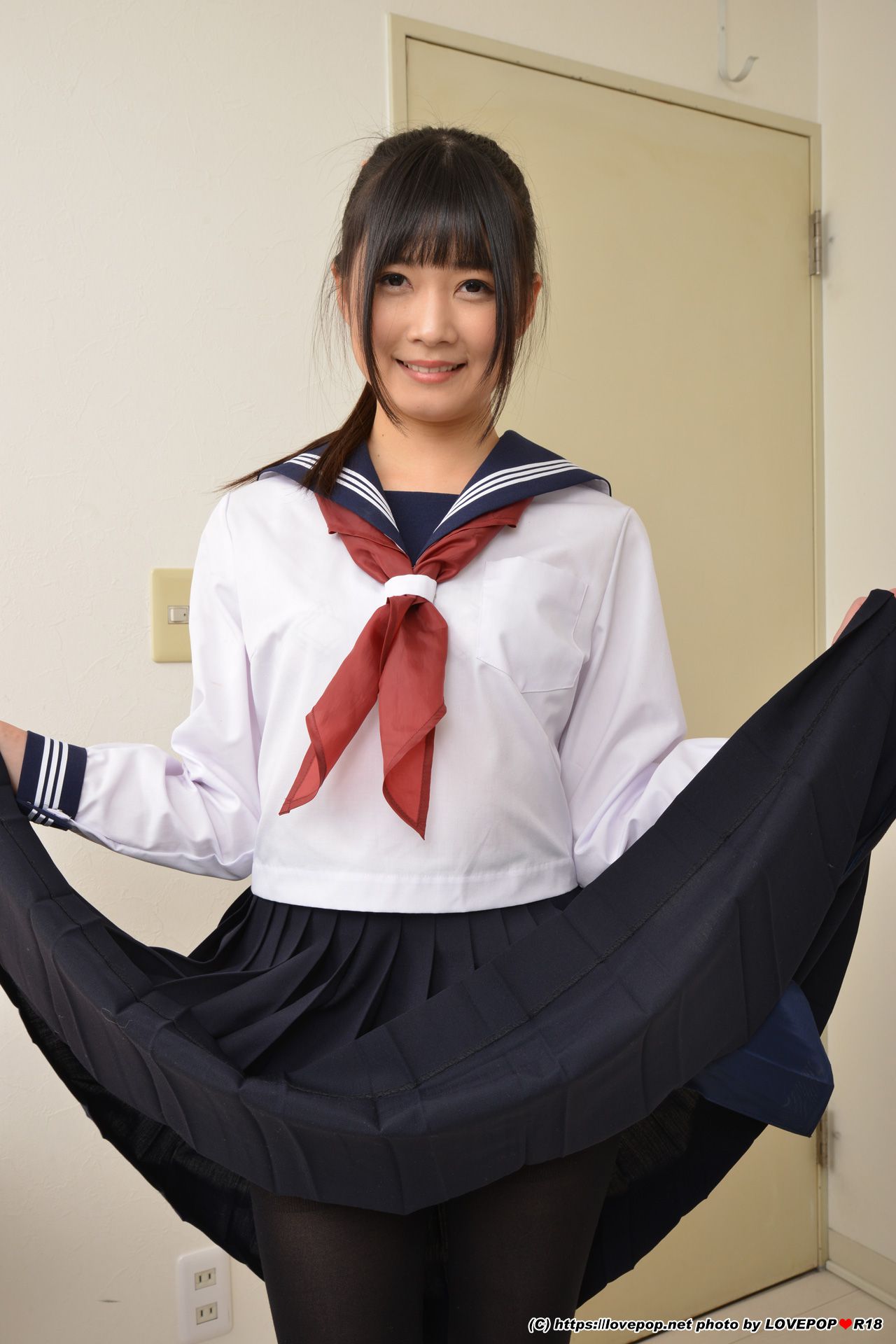 Suzu Yamai 山井すず Photoset 08-图16