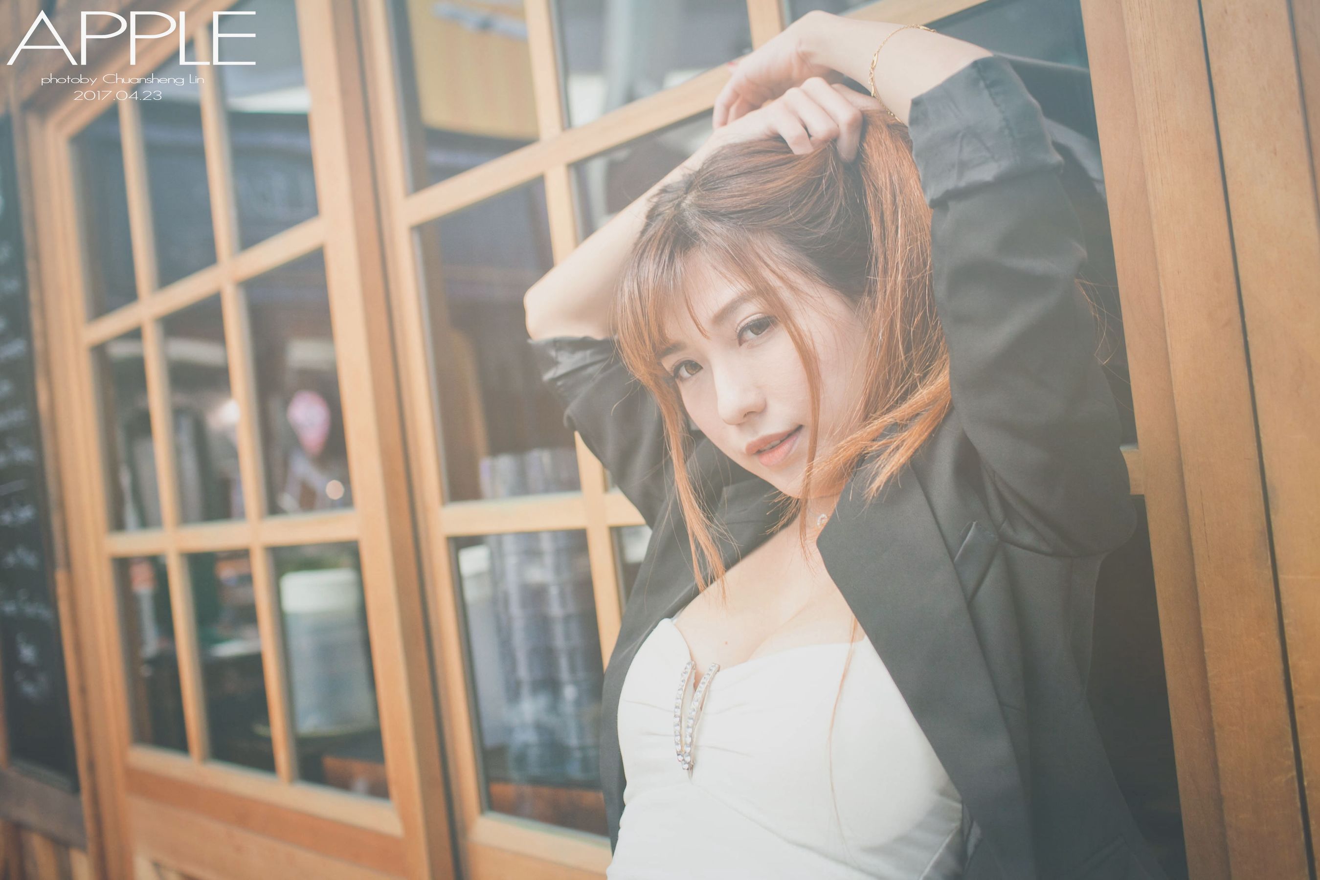 张闵净(小净) - 黑丝OL街拍女神-图34