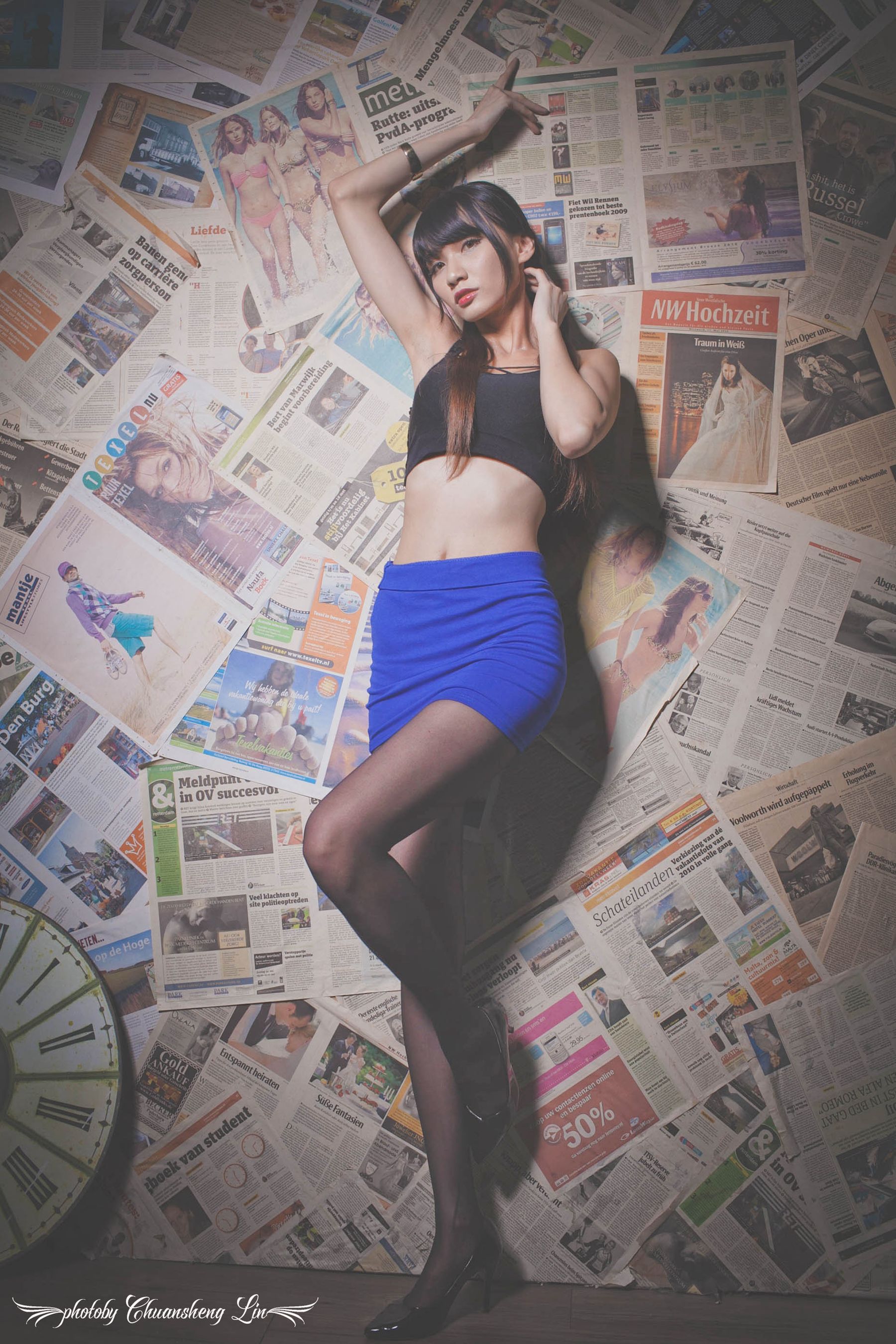 蔡译心Candice - 黑丝+蓝色包臀裙美腿写真-图17