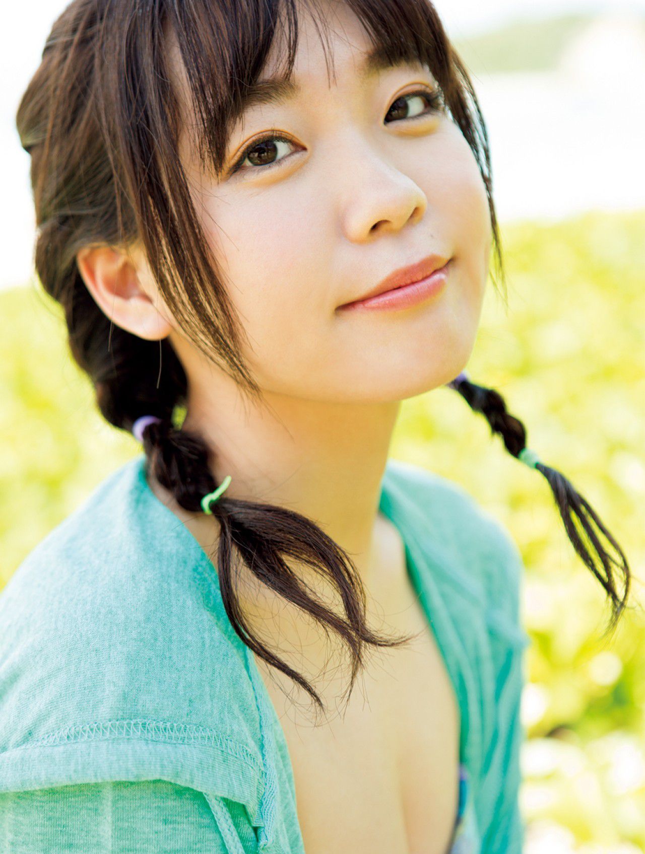 2018.09.14 斉藤朱夏 22歳の初水着 人気大爆発声優の秘蔵カットを独占公開-图2
