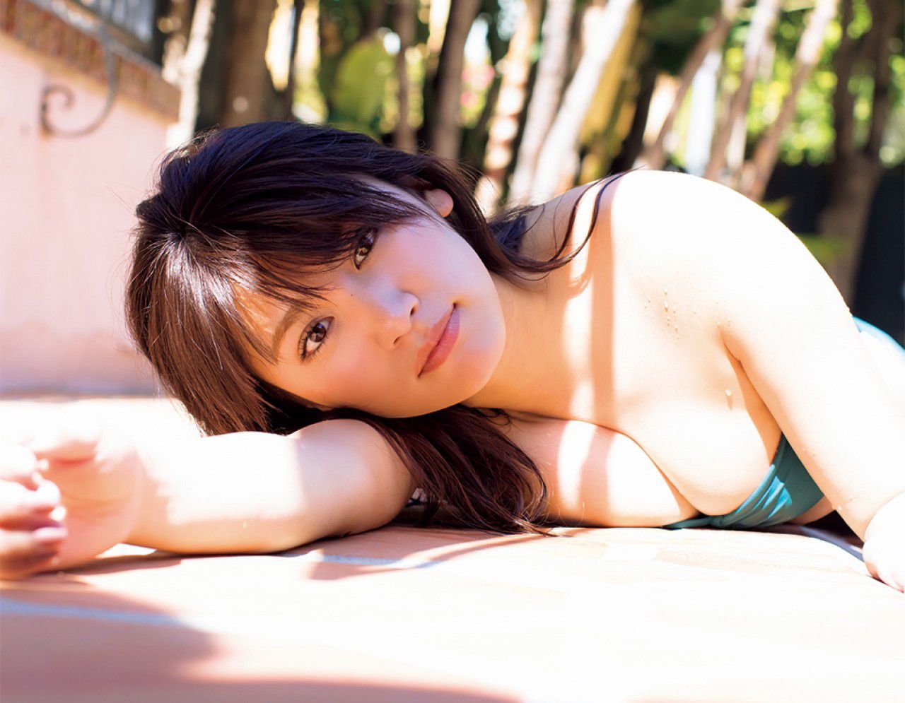 2018.11.30 久松郁実 とっておきの秘蔵SEXY+憧れの女神と密室でふたりきり-图5