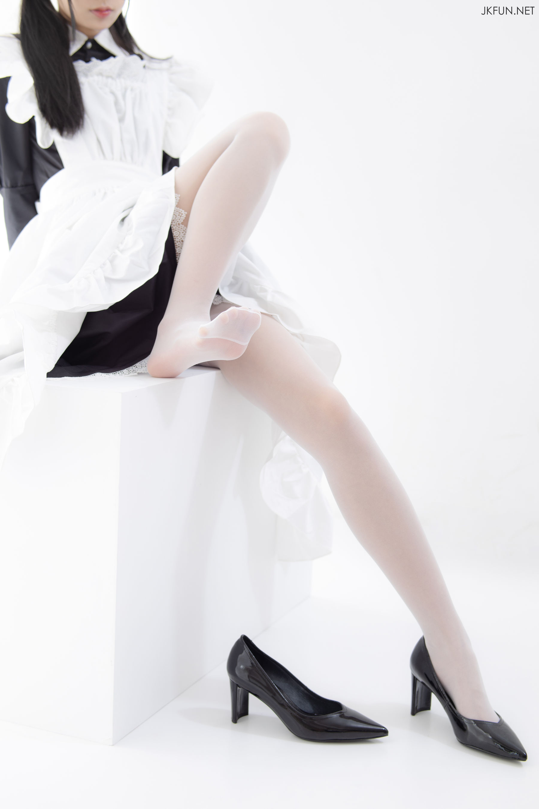 女仆眼镜妹-图24