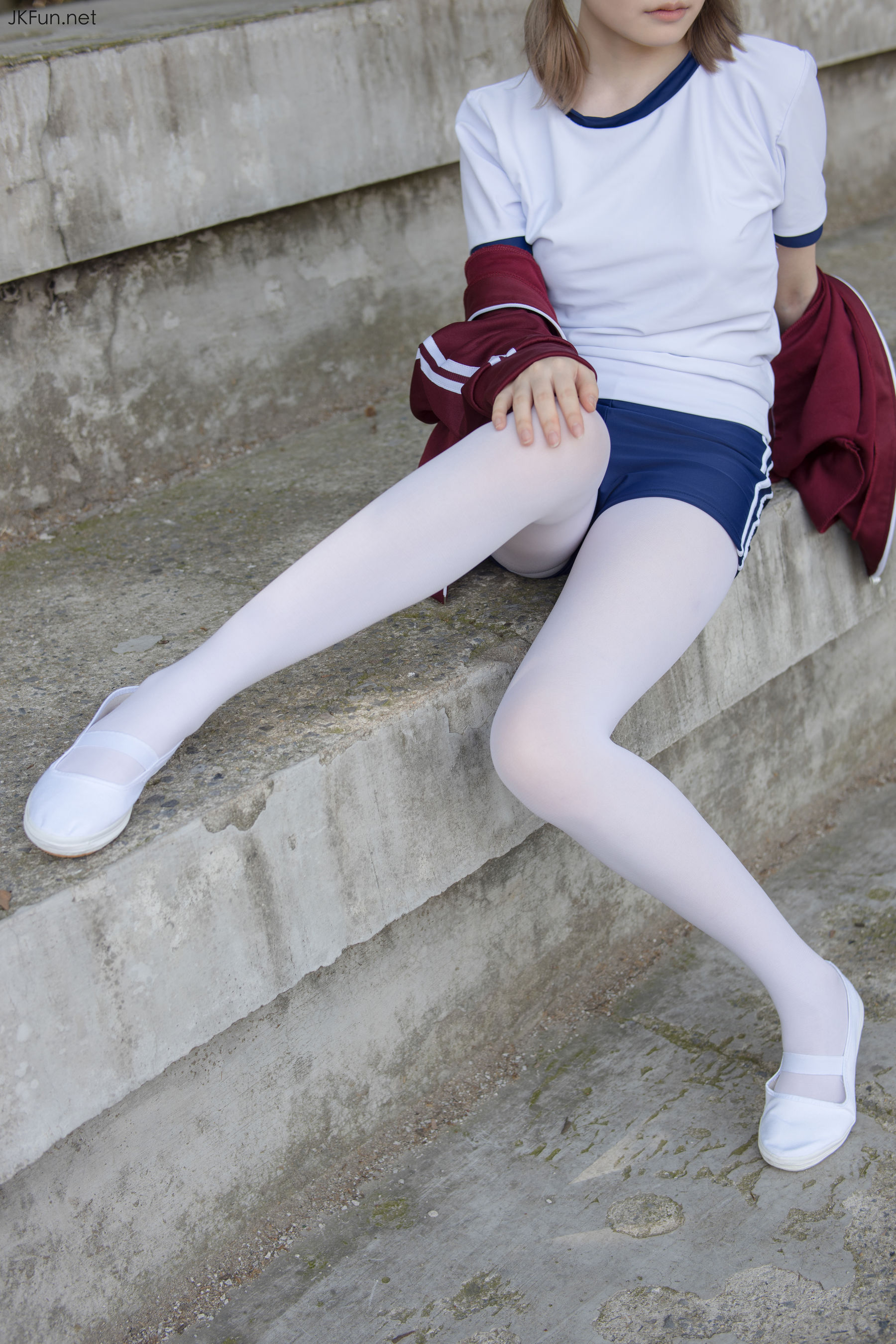 Aika 80D白丝外景体操服-图24