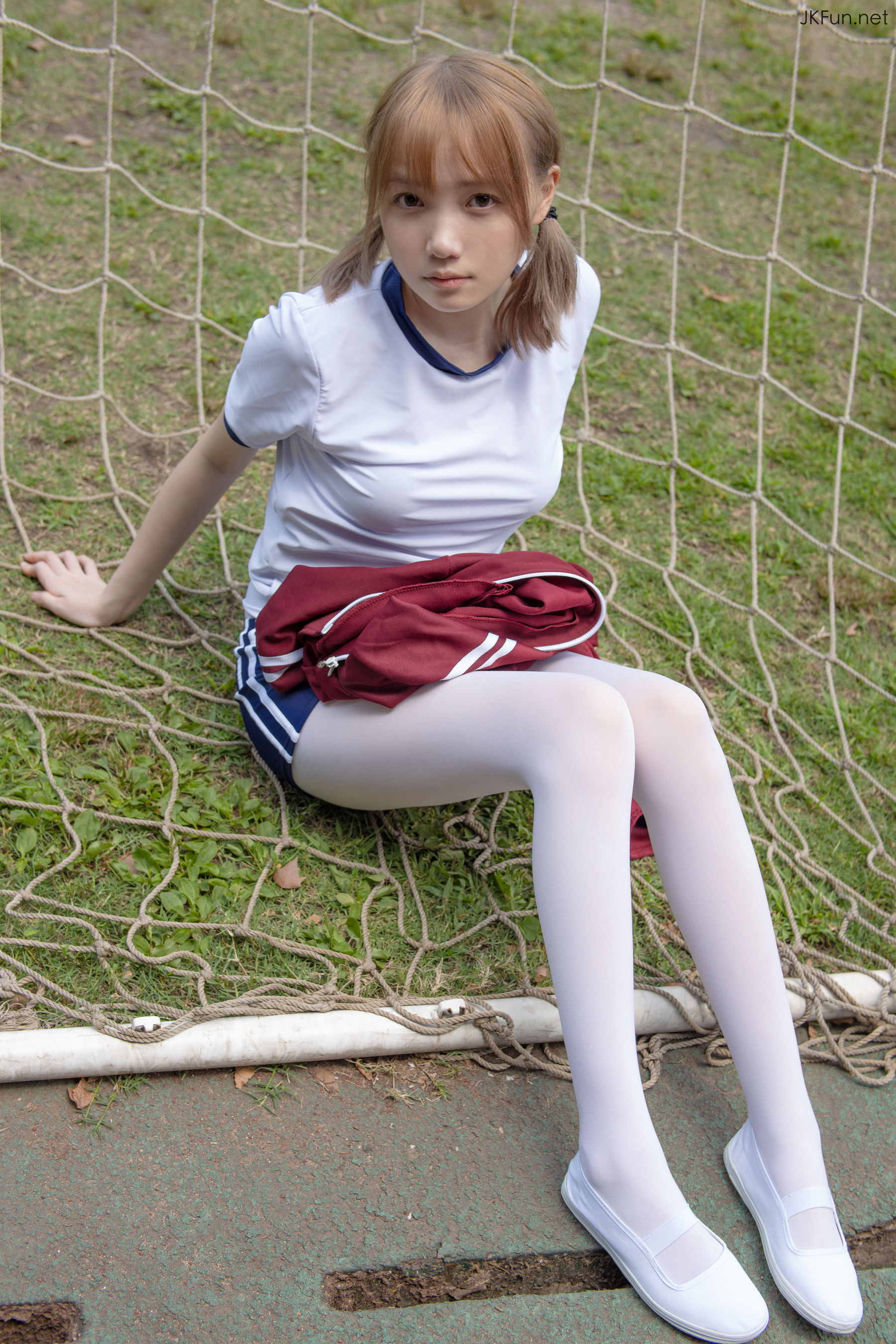 Aika 80D白丝外景体操服-图46
