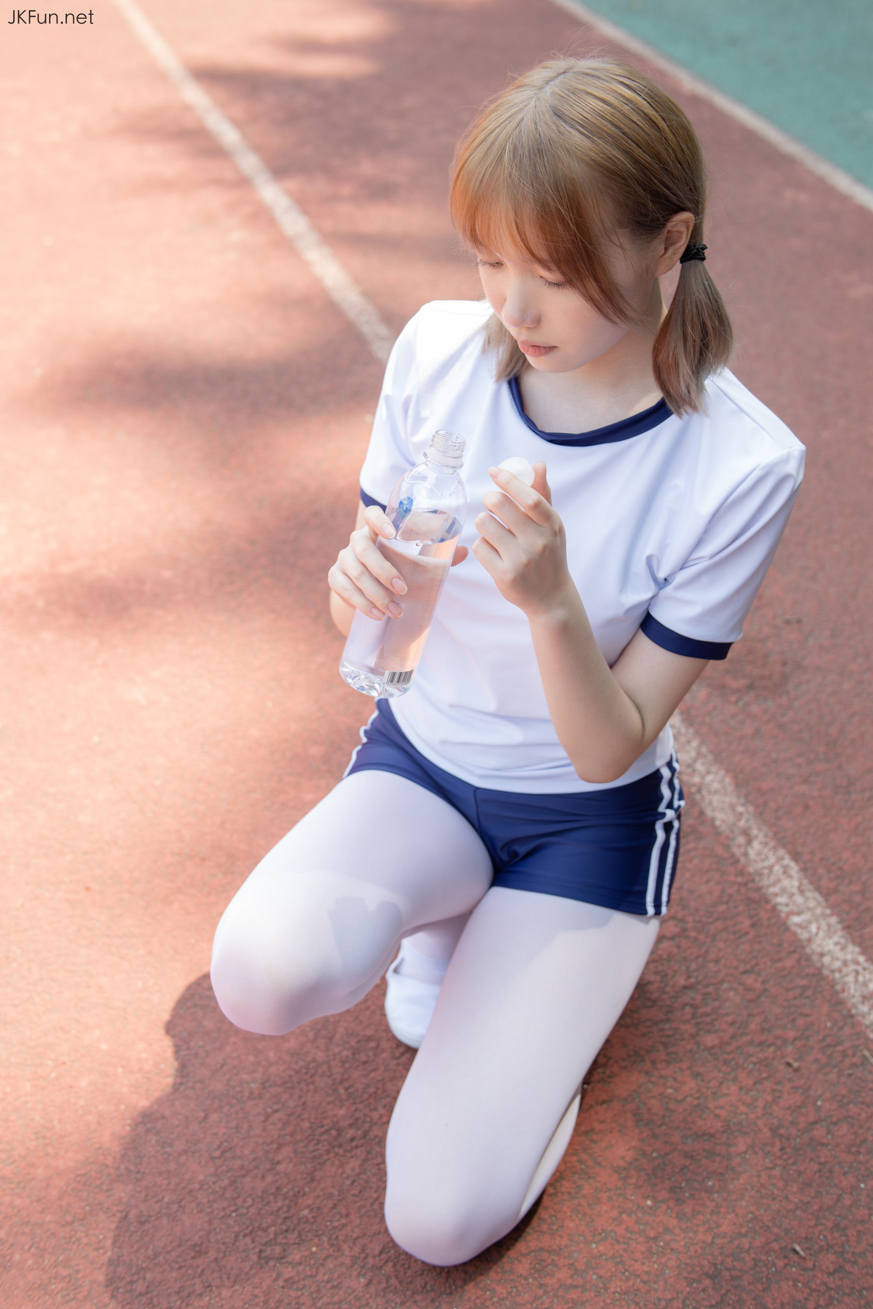 Aika 80D白丝外景体操服-图48