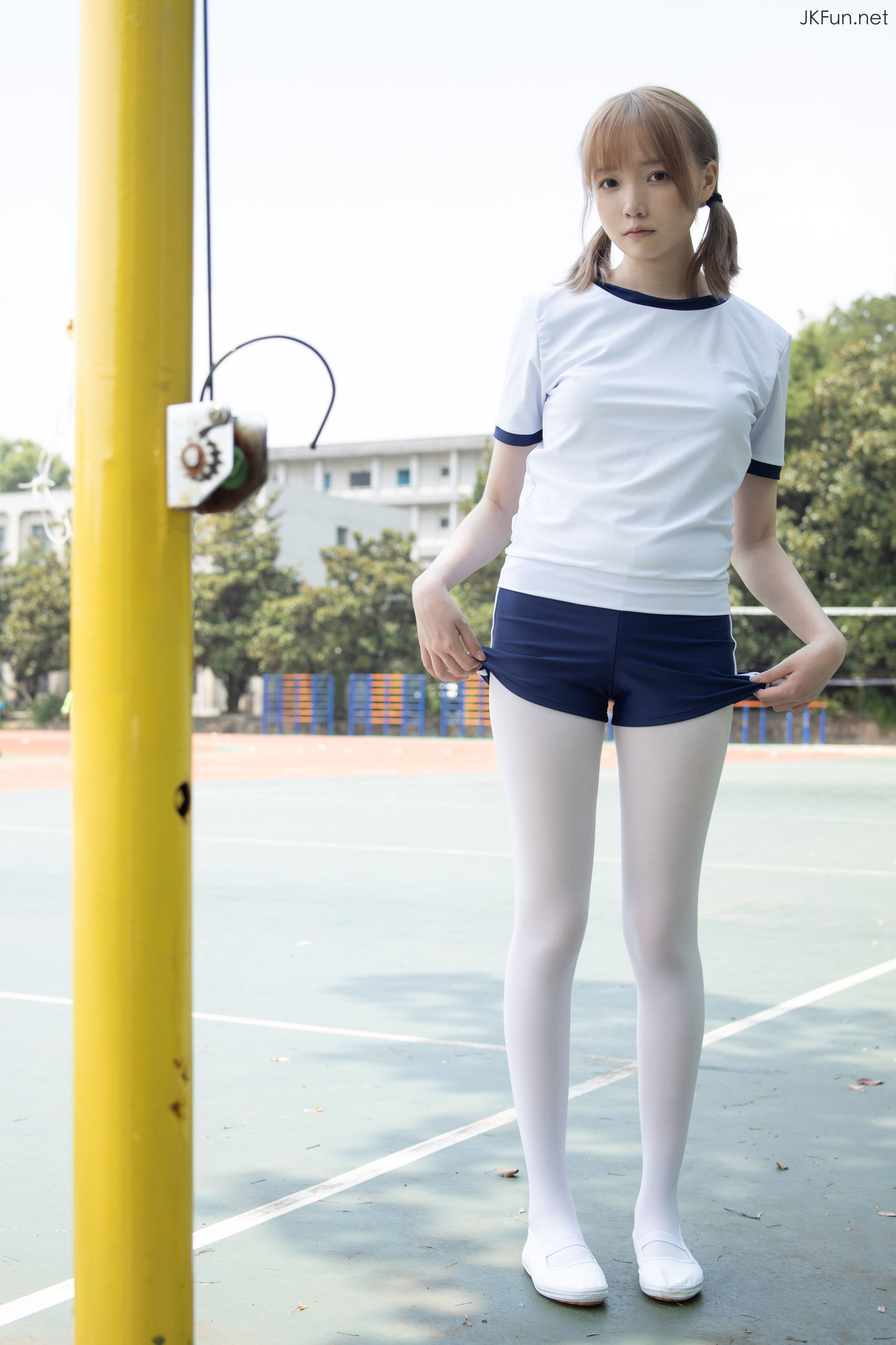 Aika 80D白丝外景体操服-图6
