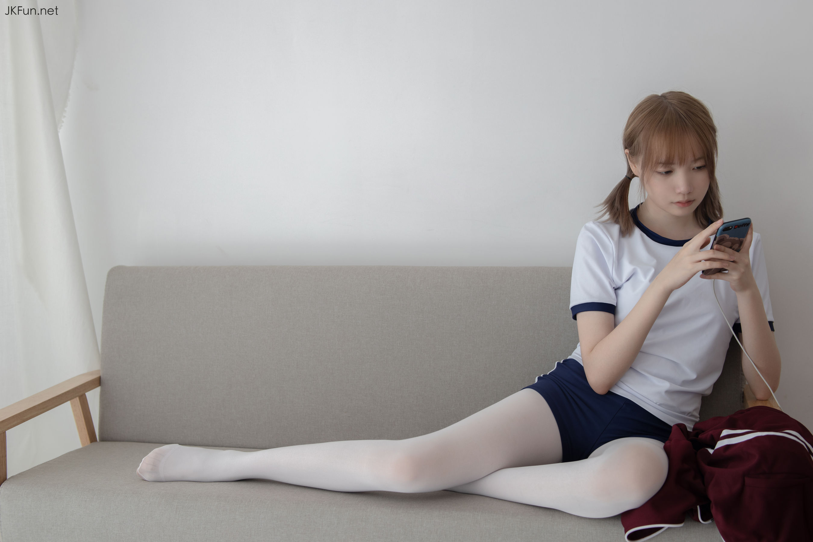 Aika 80D白丝外景体操服-图73