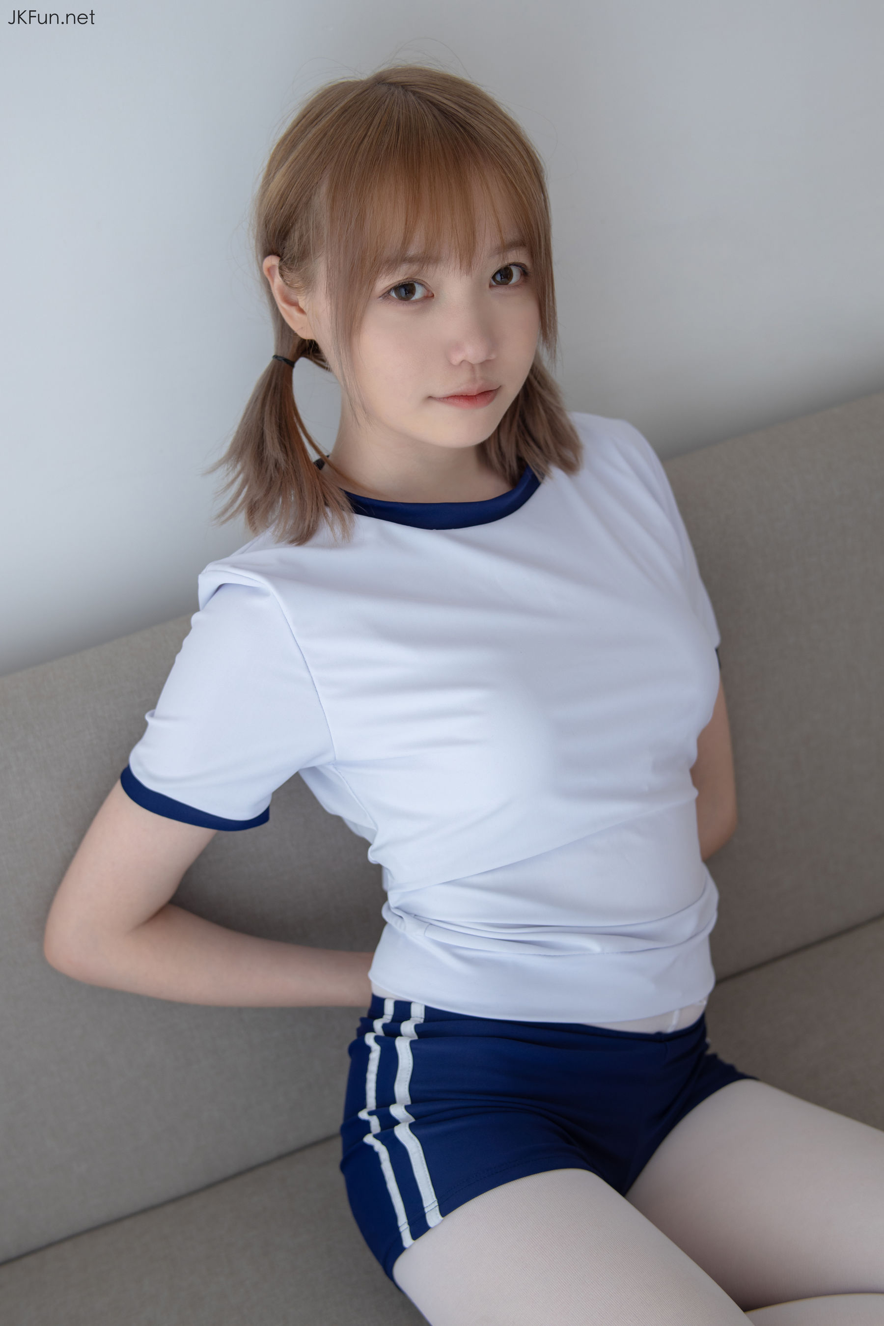 Aika 80D白丝外景体操服-图79