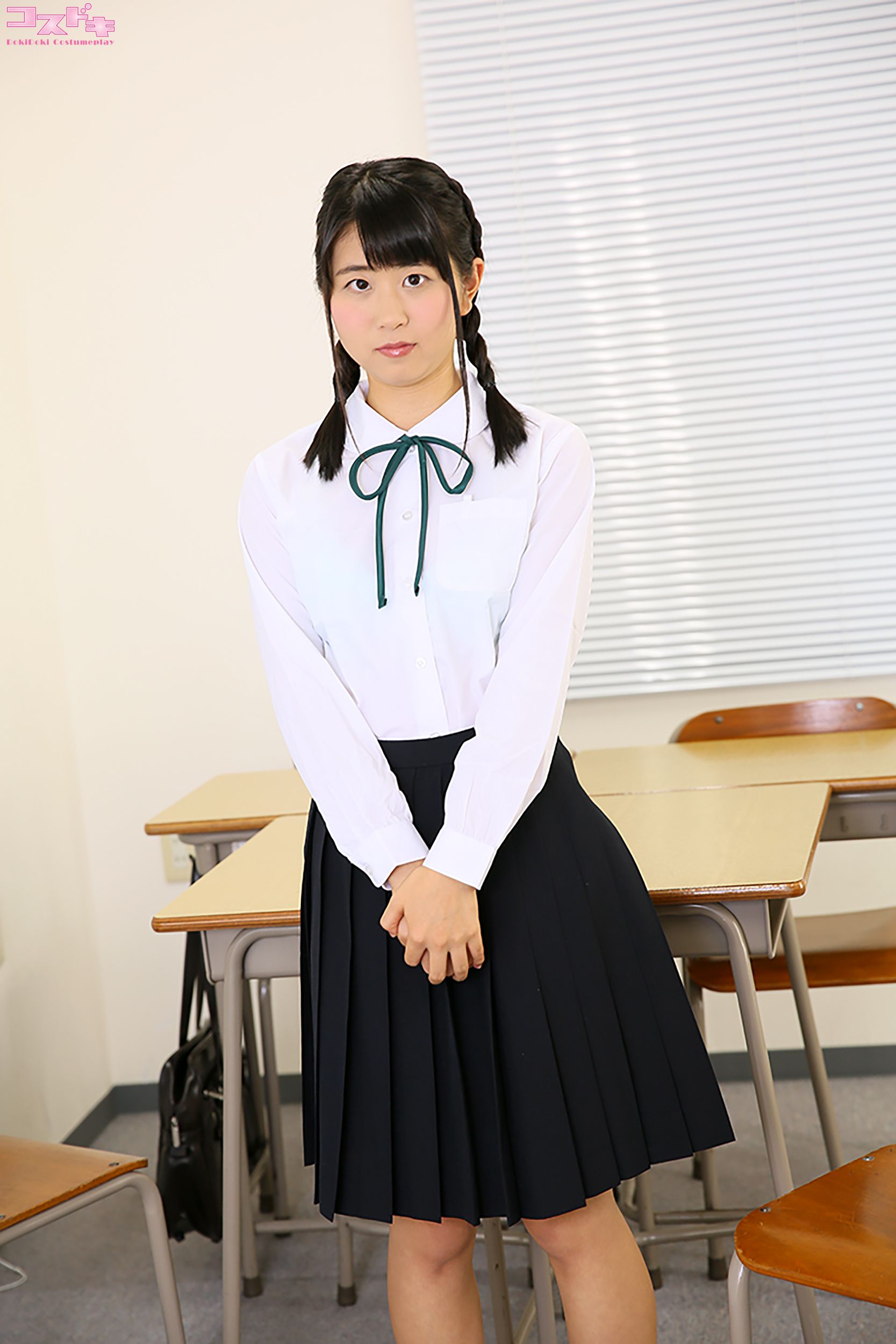 Marin Asuka 浅倉真凛 asakuramarin_pic_seifukulong1-图1
