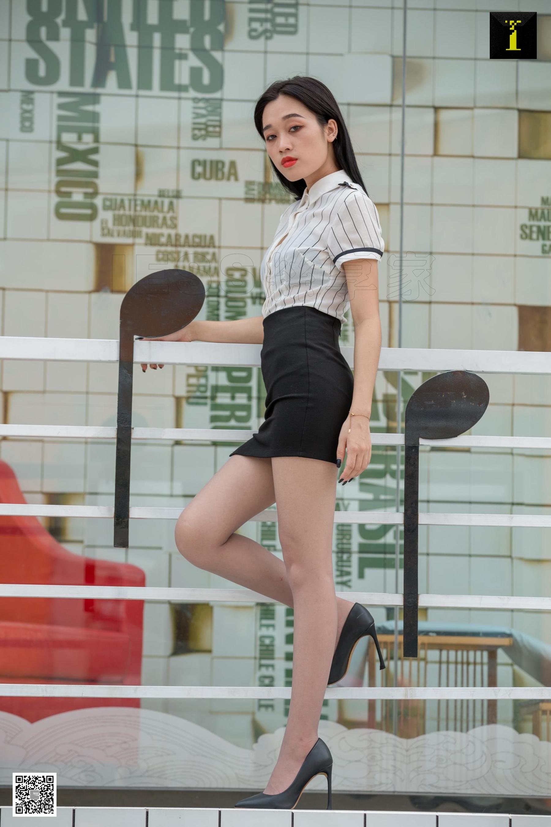 模特：可乐 《偶遇白领街拍》-图32