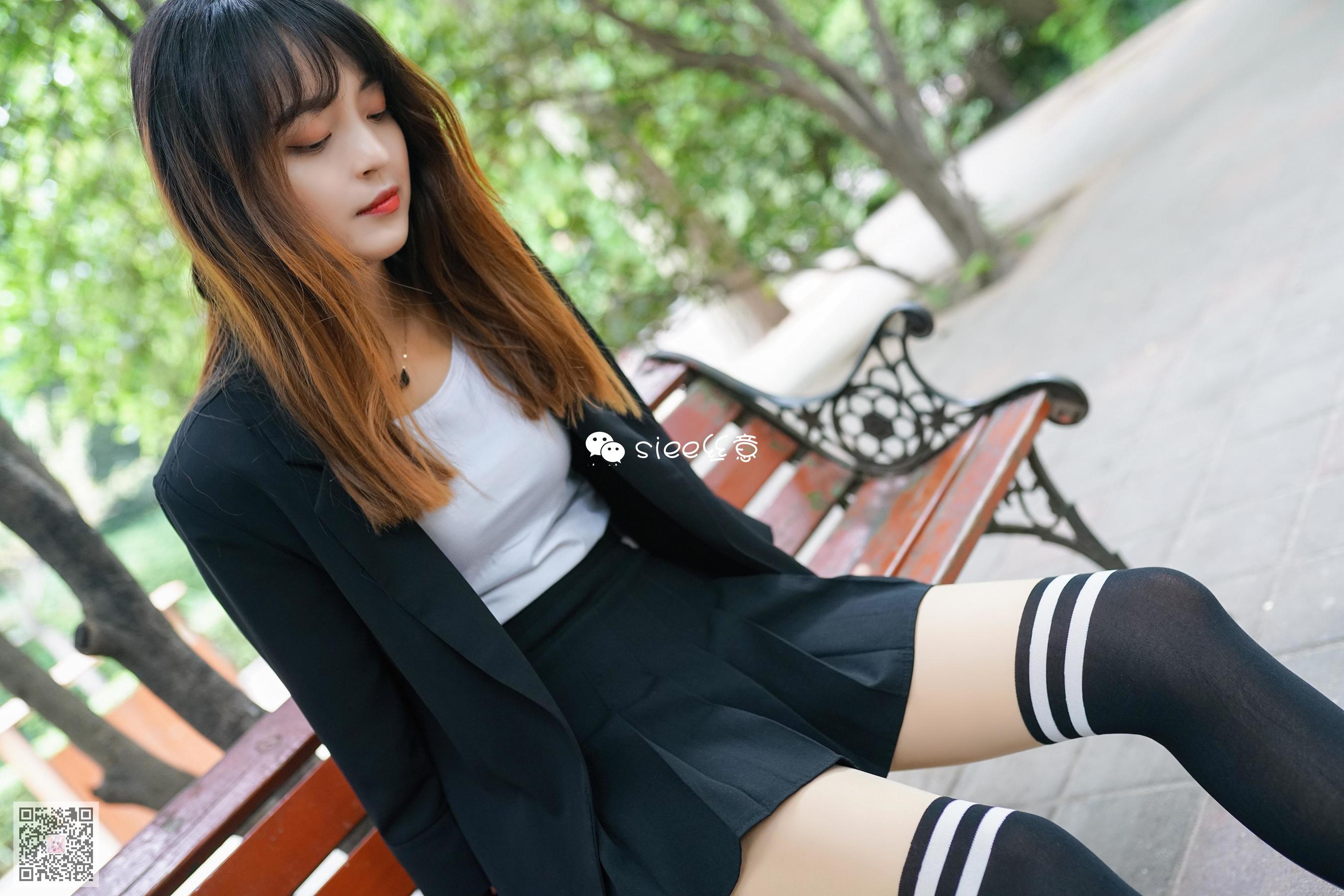 嫣然 走在晨光里的学妹-图0