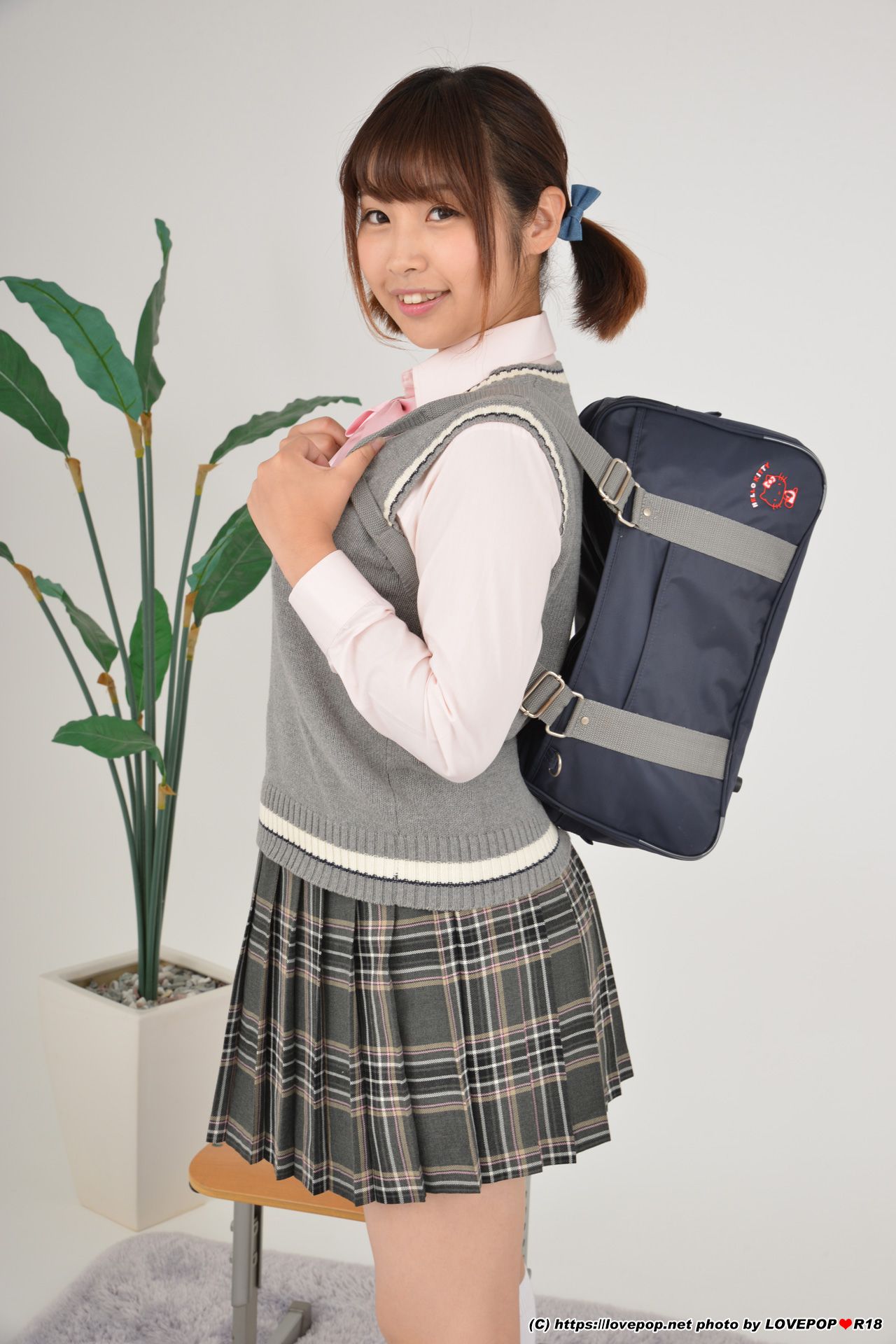 Hinami Yumesaki 夢咲ひなみ Photoset 01-图13