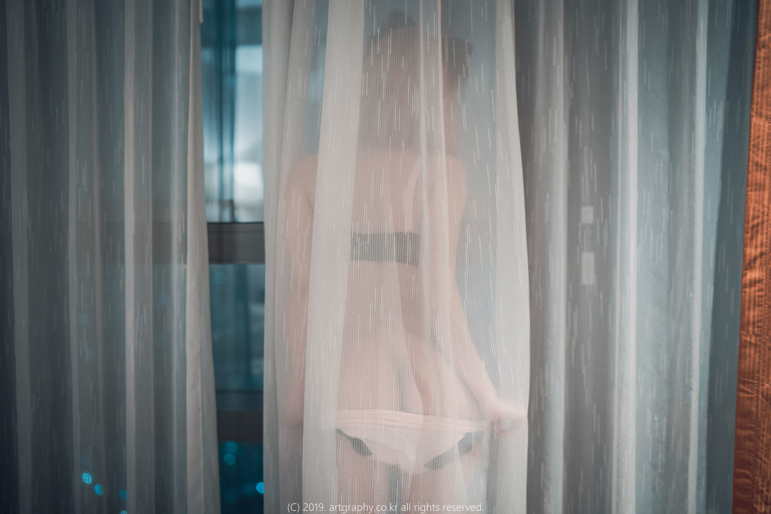 VOL.056 巨乳少女姜仁卿 - 蕾丝内衣+吊带小背心-图25