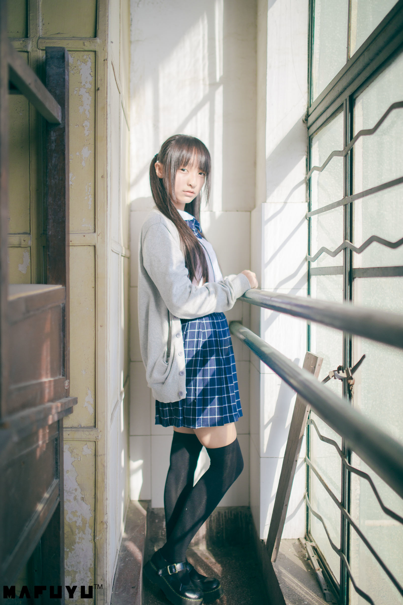神楽板真冬 阳光校服系列套图-图21