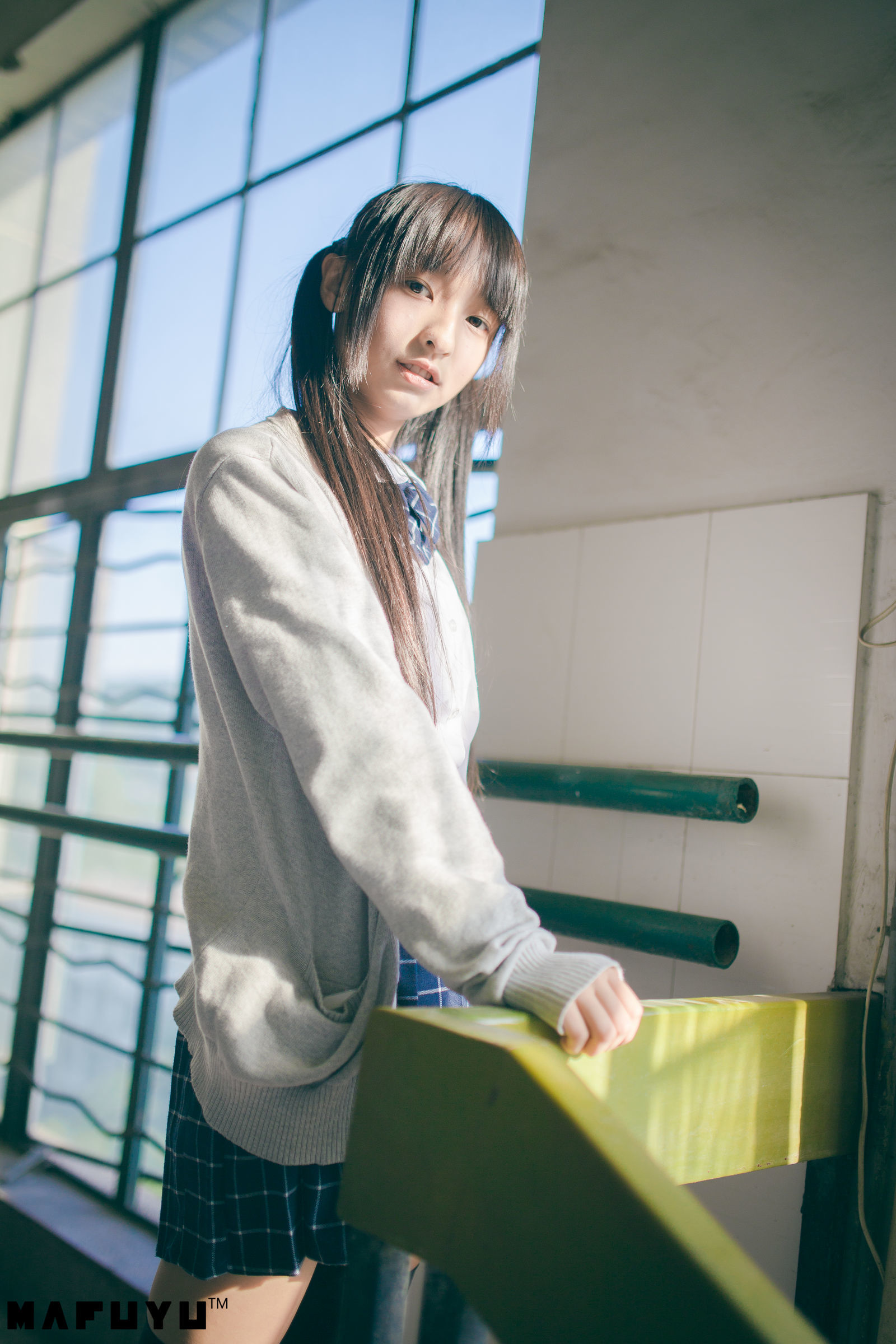 神楽板真冬 阳光校服系列套图-图25
