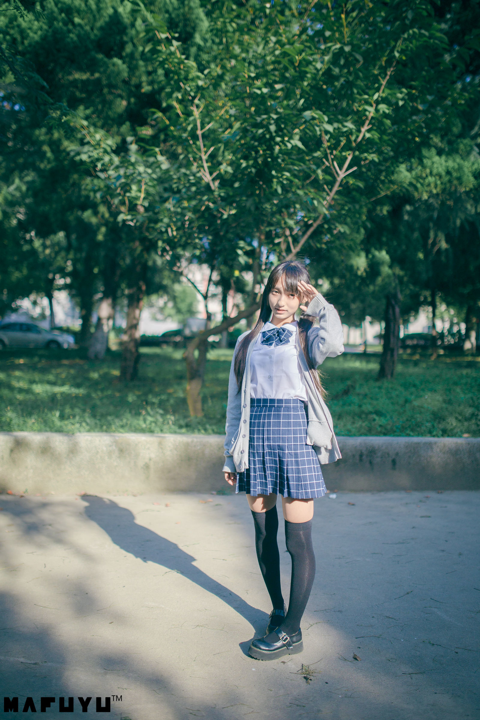 神楽板真冬 阳光校服系列套图-图2