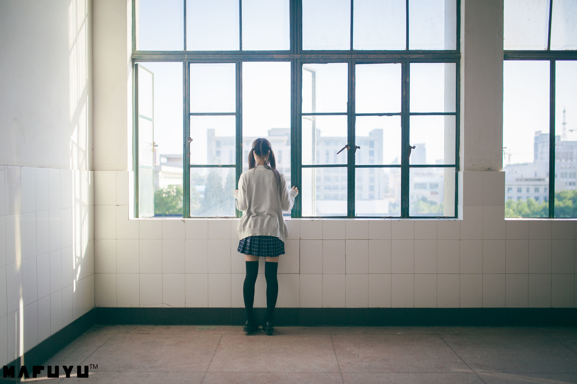 神楽板真冬 阳光校服系列套图-图36
