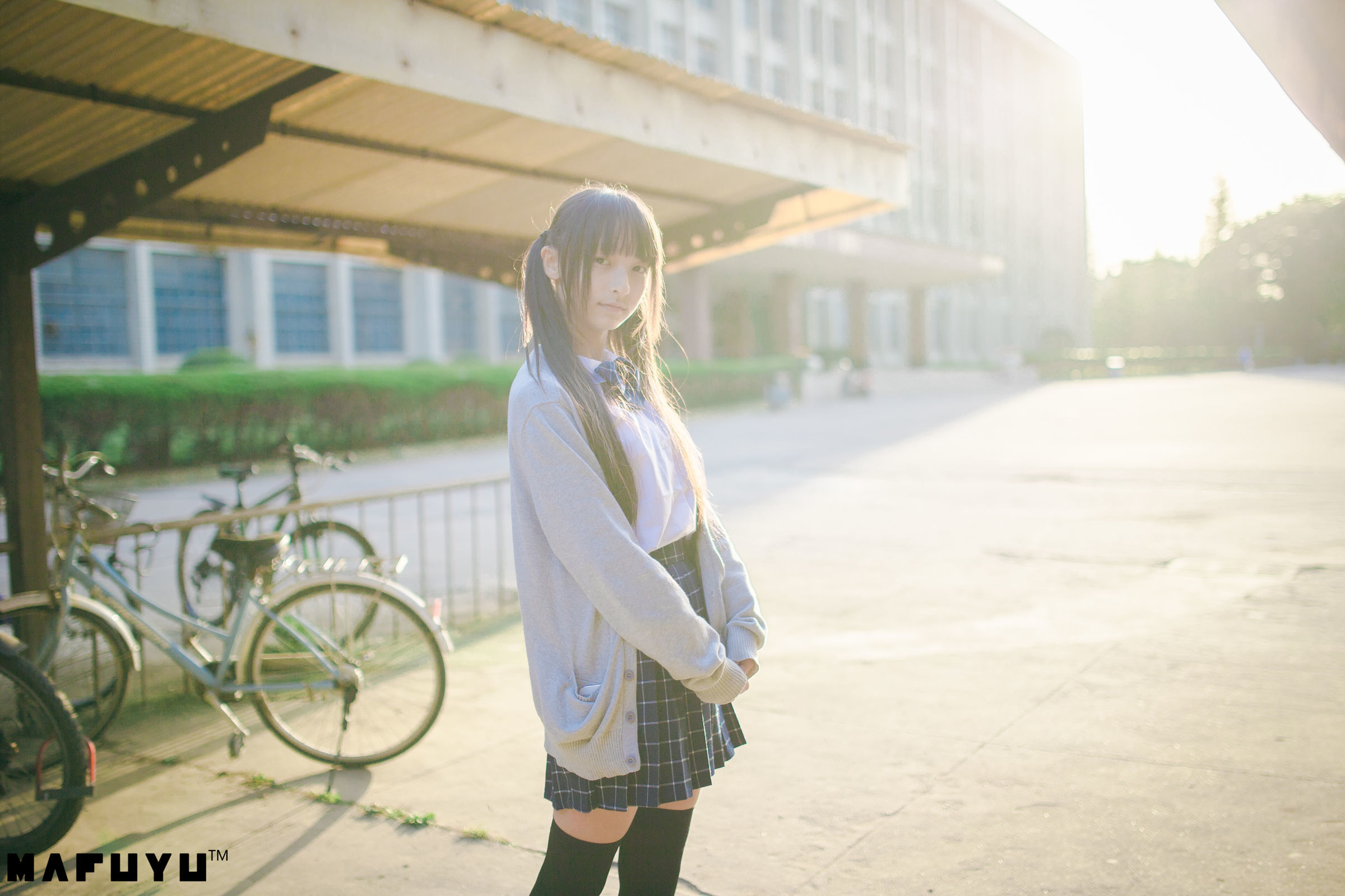 神楽板真冬 阳光校服系列套图-图68