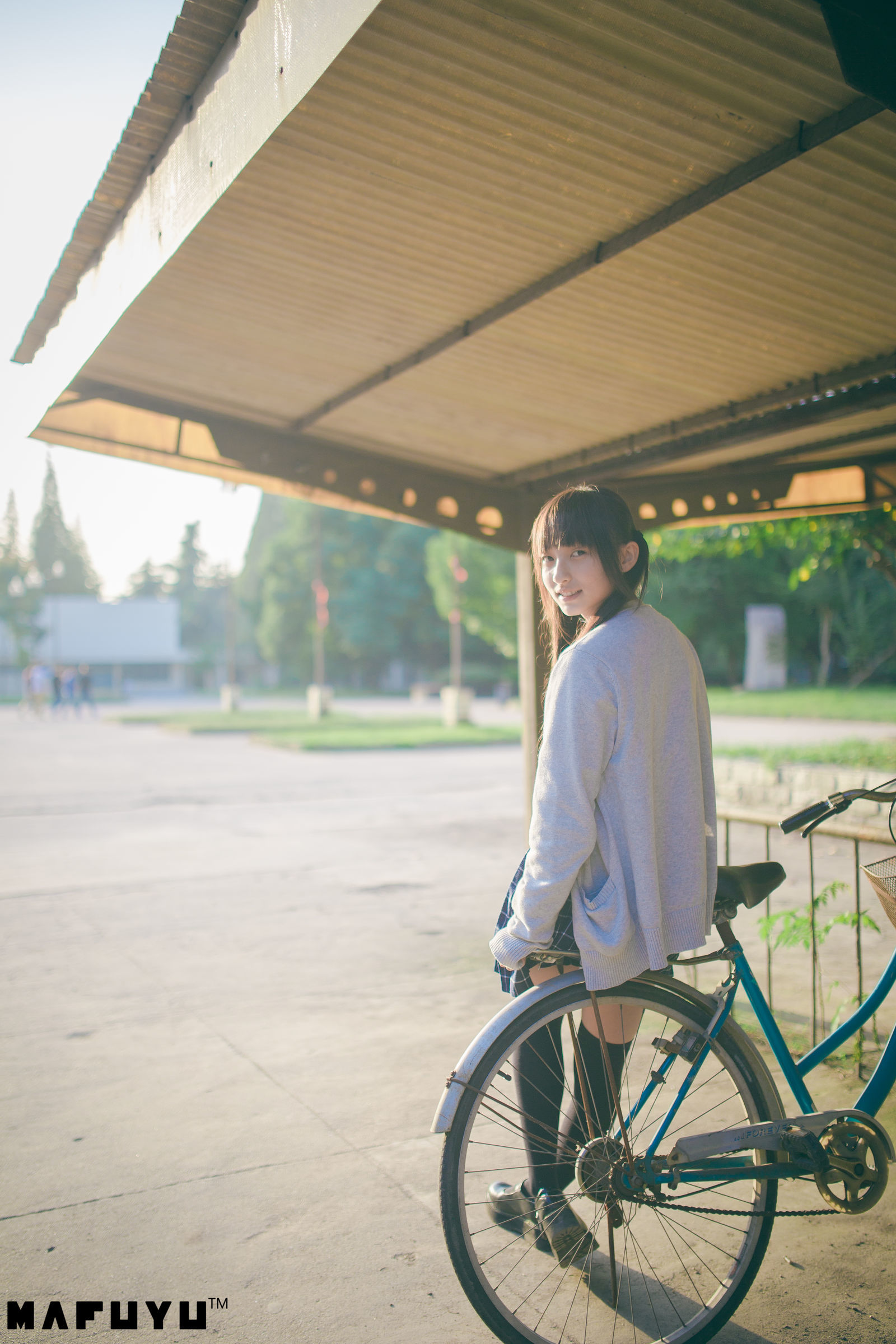 神楽板真冬 阳光校服系列套图-图71