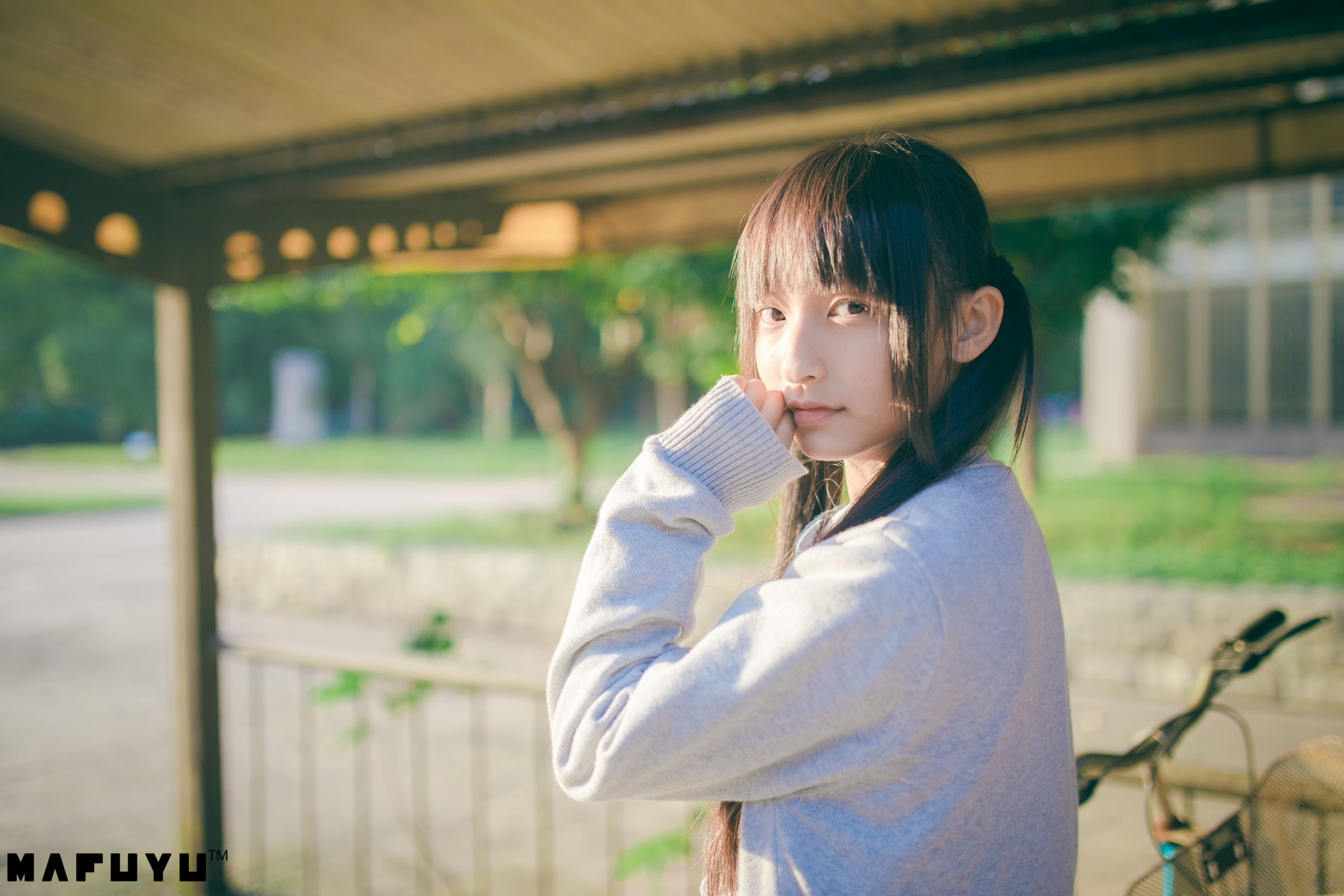 神楽板真冬 阳光校服系列套图-图74