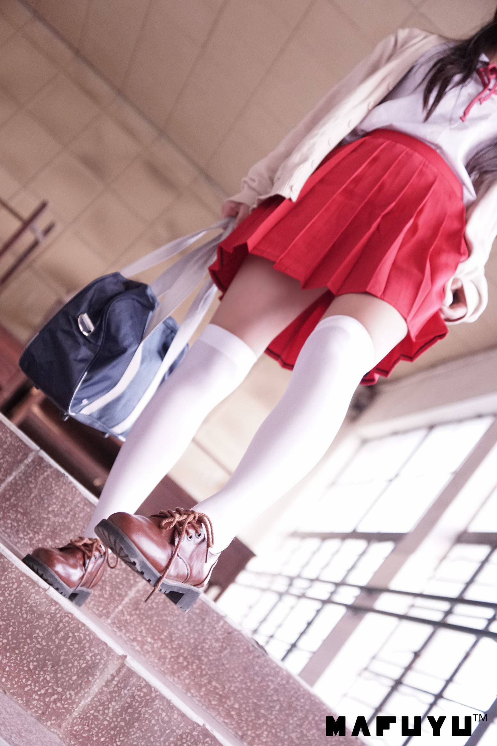 神楽板真冬 红JK白过膝系列套图-图22