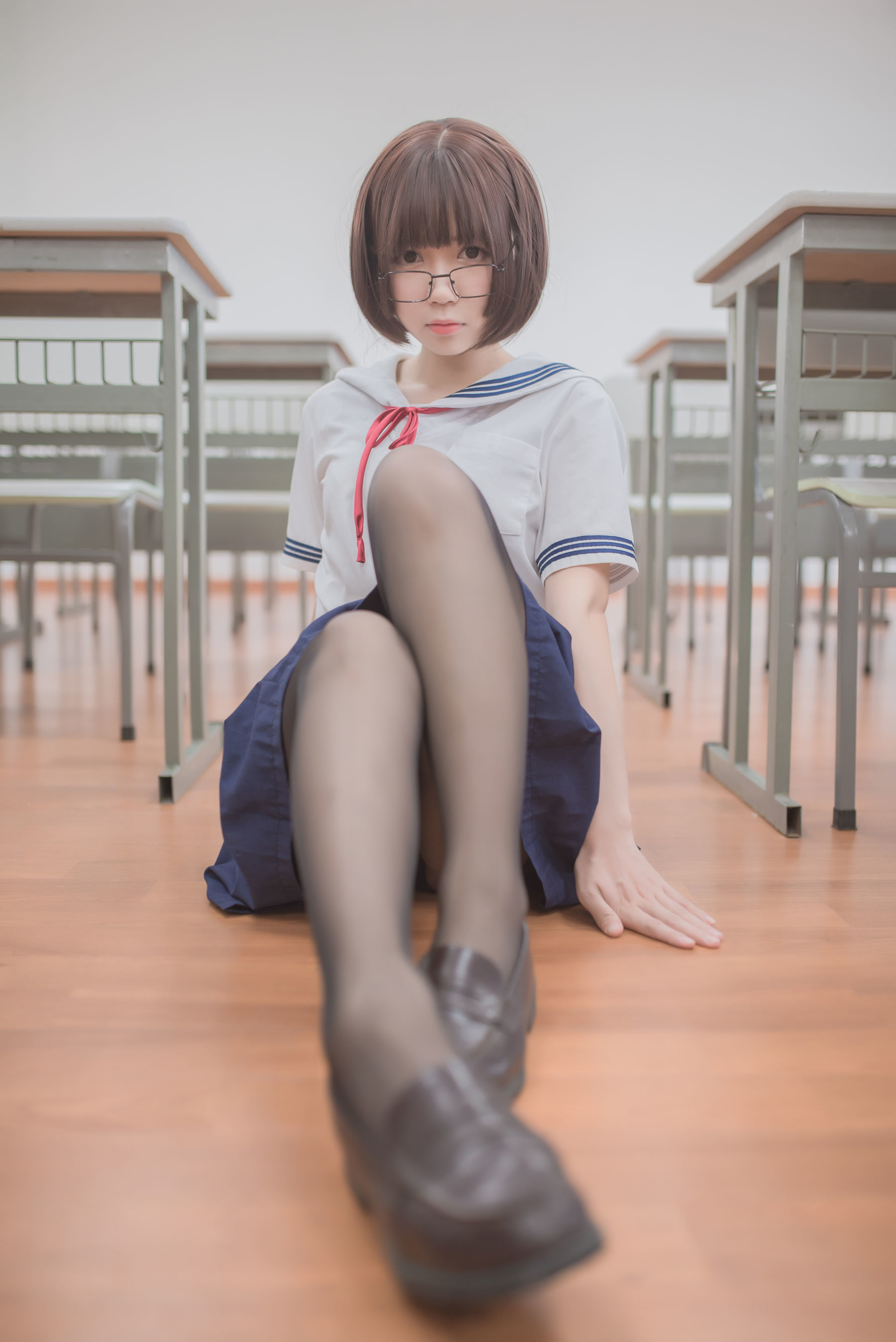 白金Saki - 蘑菇头黑丝JK-图5