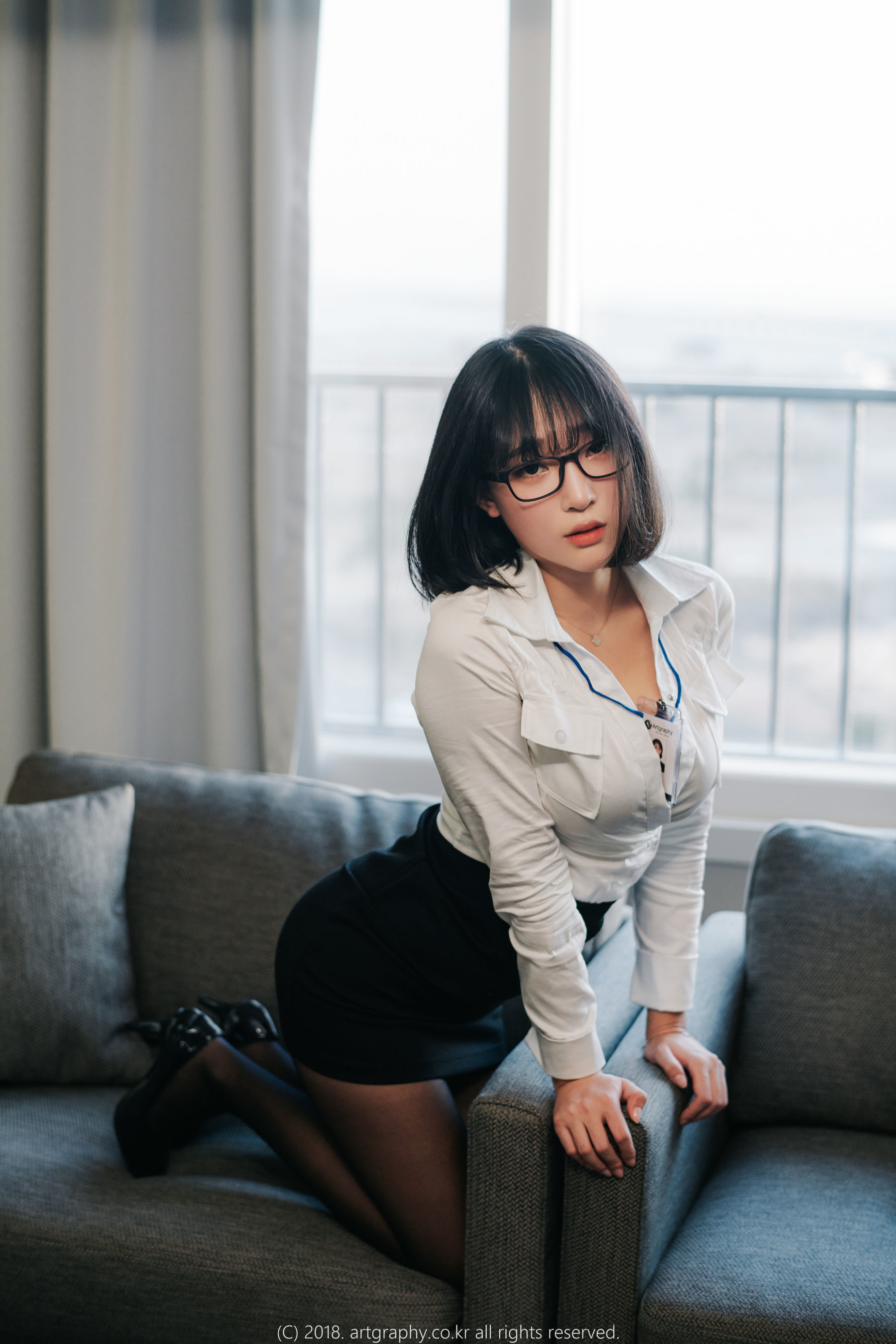 VOL.042 巨乳少女姜仁卿 - 黑丝制服+女仆诱惑-图0