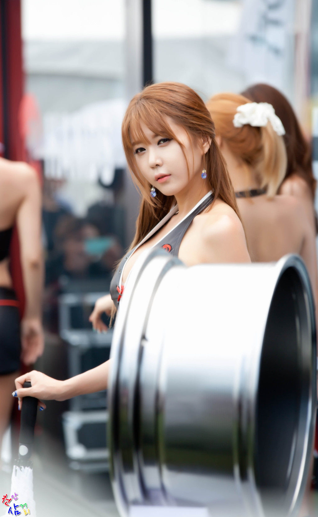 许允美 - 2014首尔汽车展-皮衣长靴系列-图80