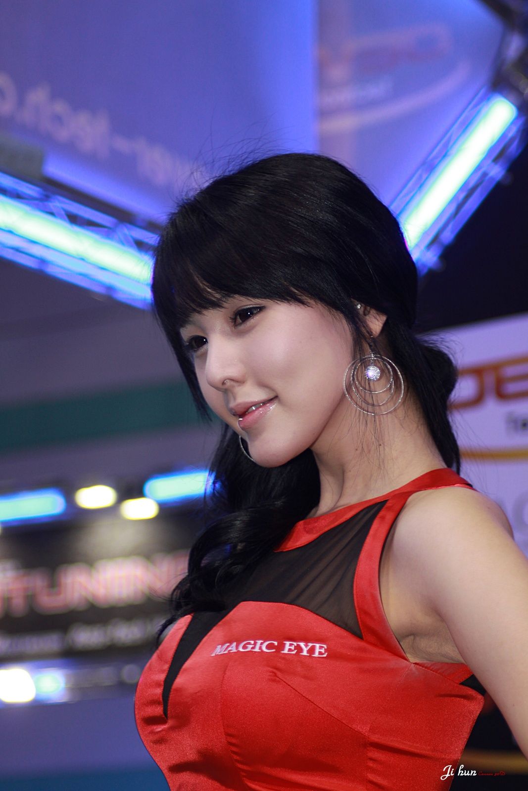 李智友 - 红裙制服车模-图13