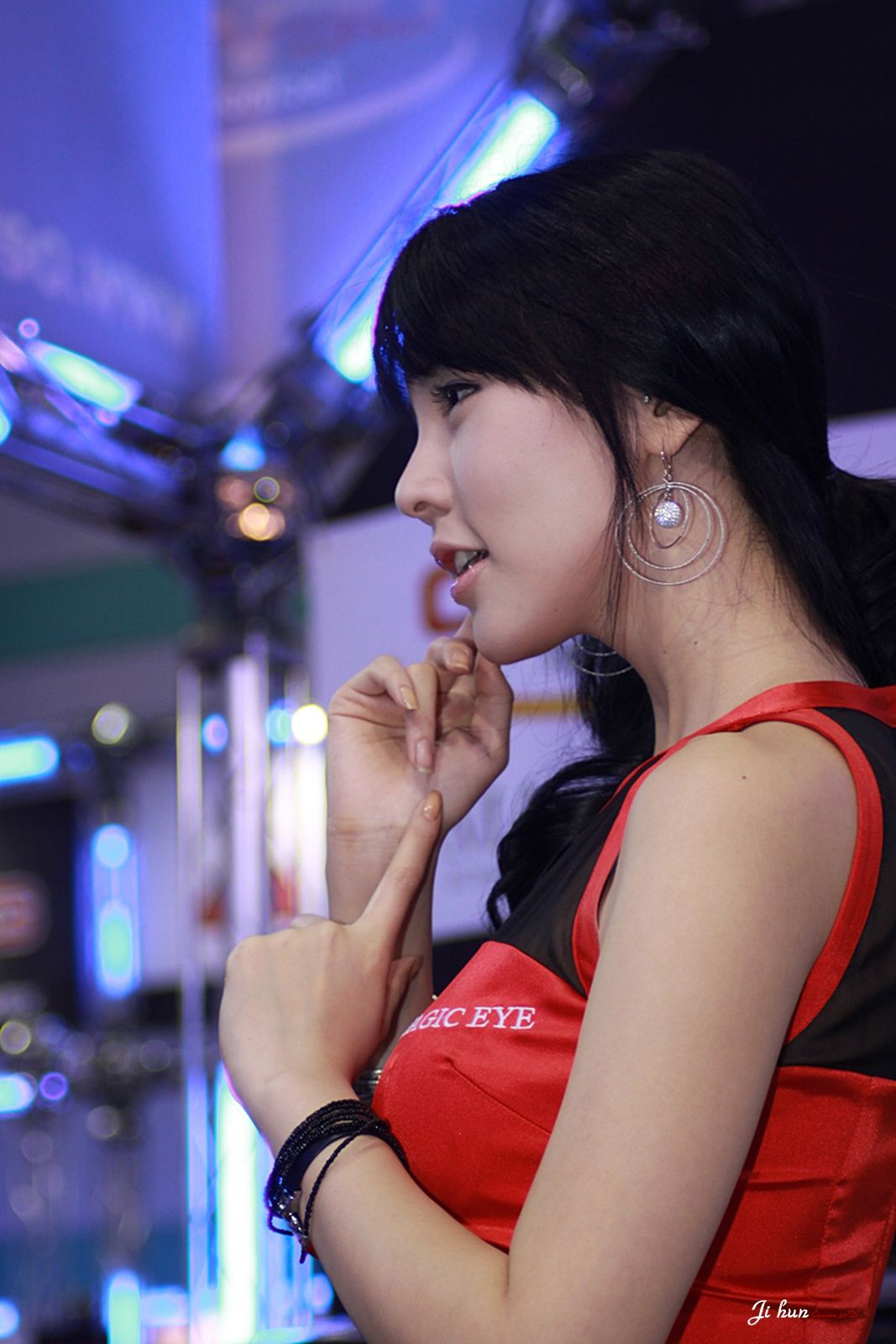 李智友 - 红裙制服车模-图35