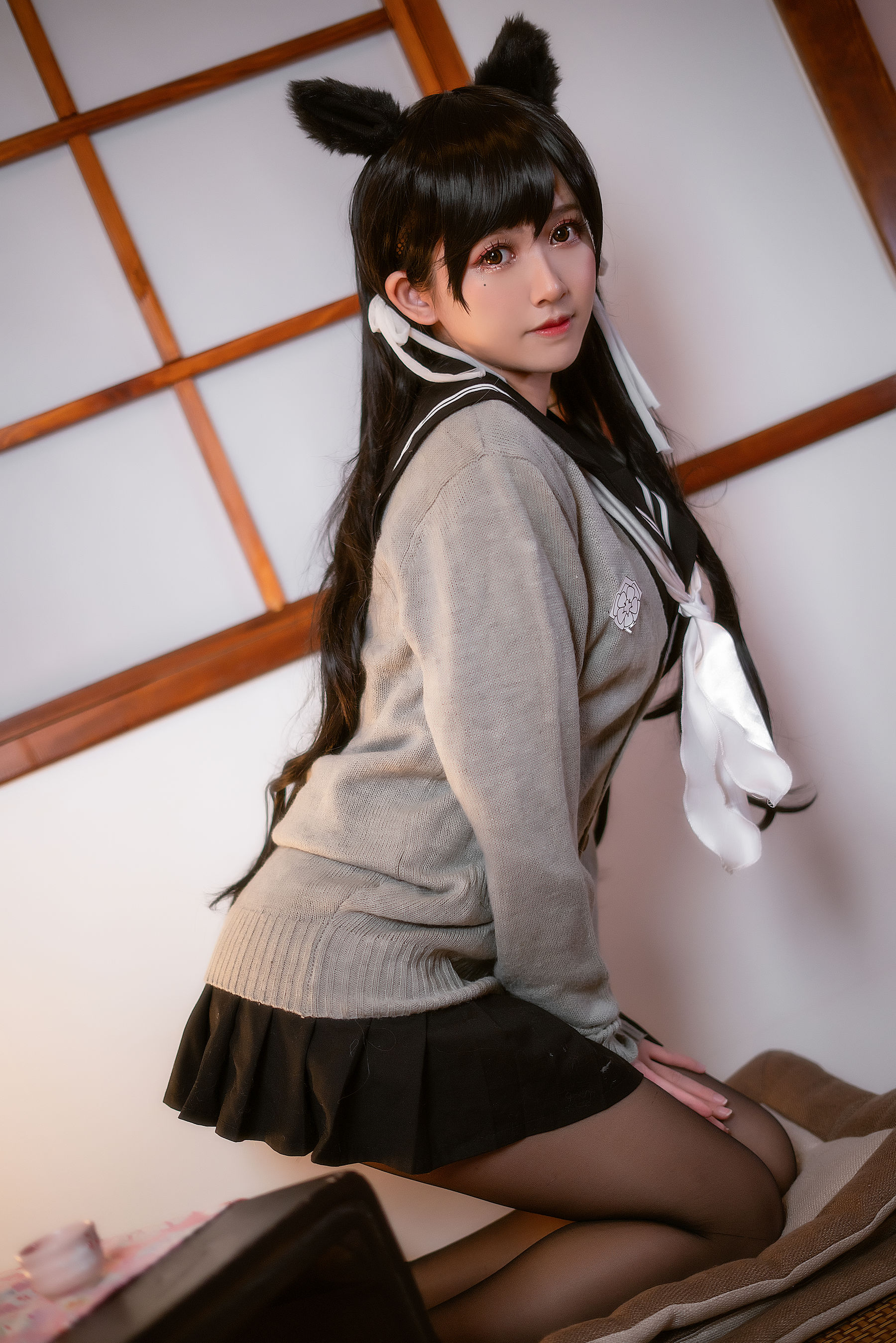 鳗鱼霏儿 - 碧蓝航线 校服-图2