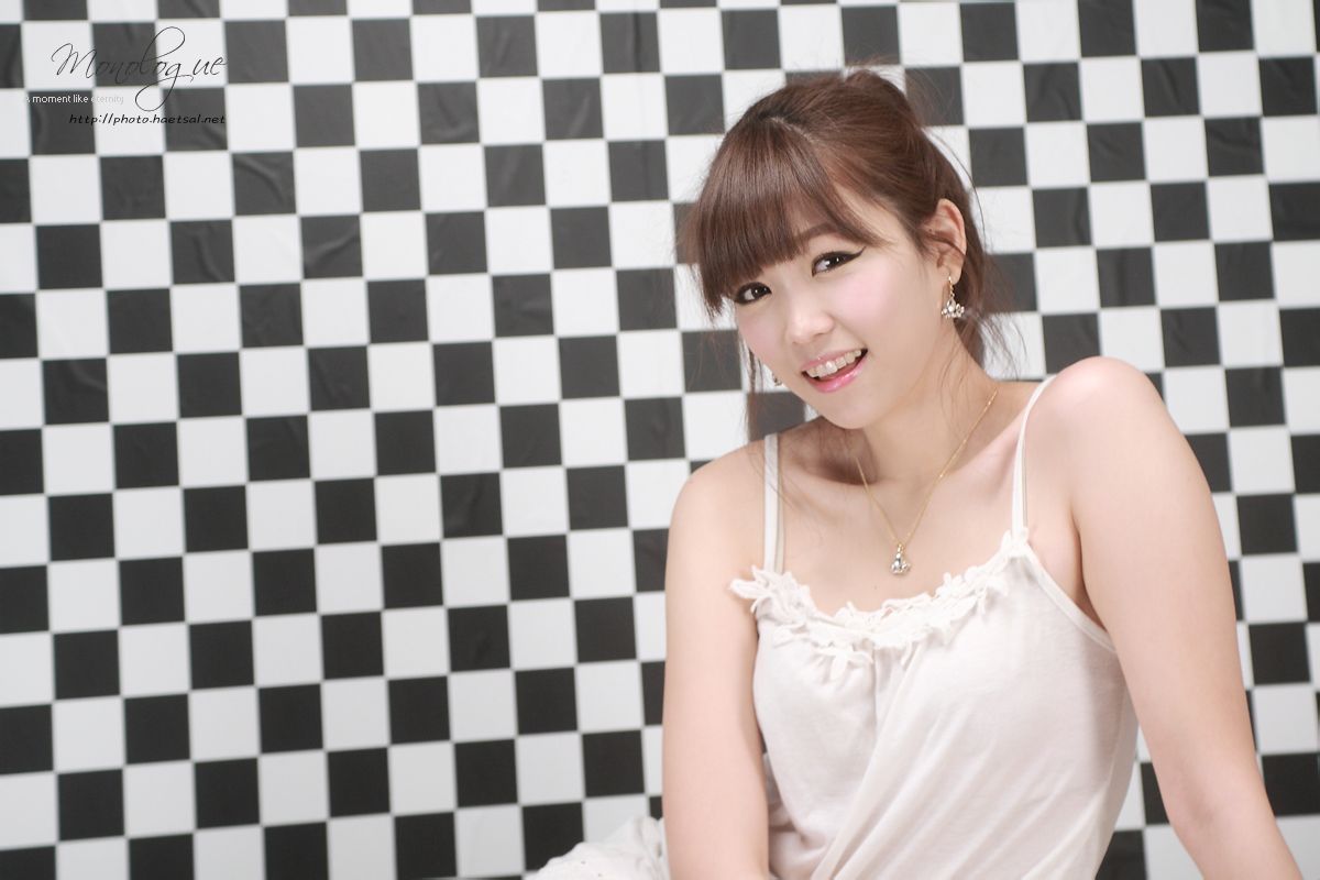 李恩慧 - 白色吊带睡裙-图47