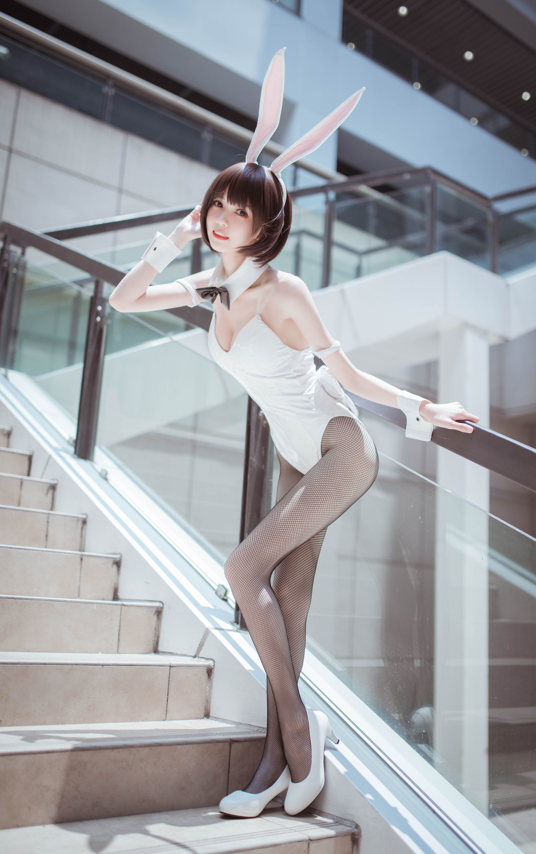 小妖精你的负卿 - 圣人惠兔女郎-图0