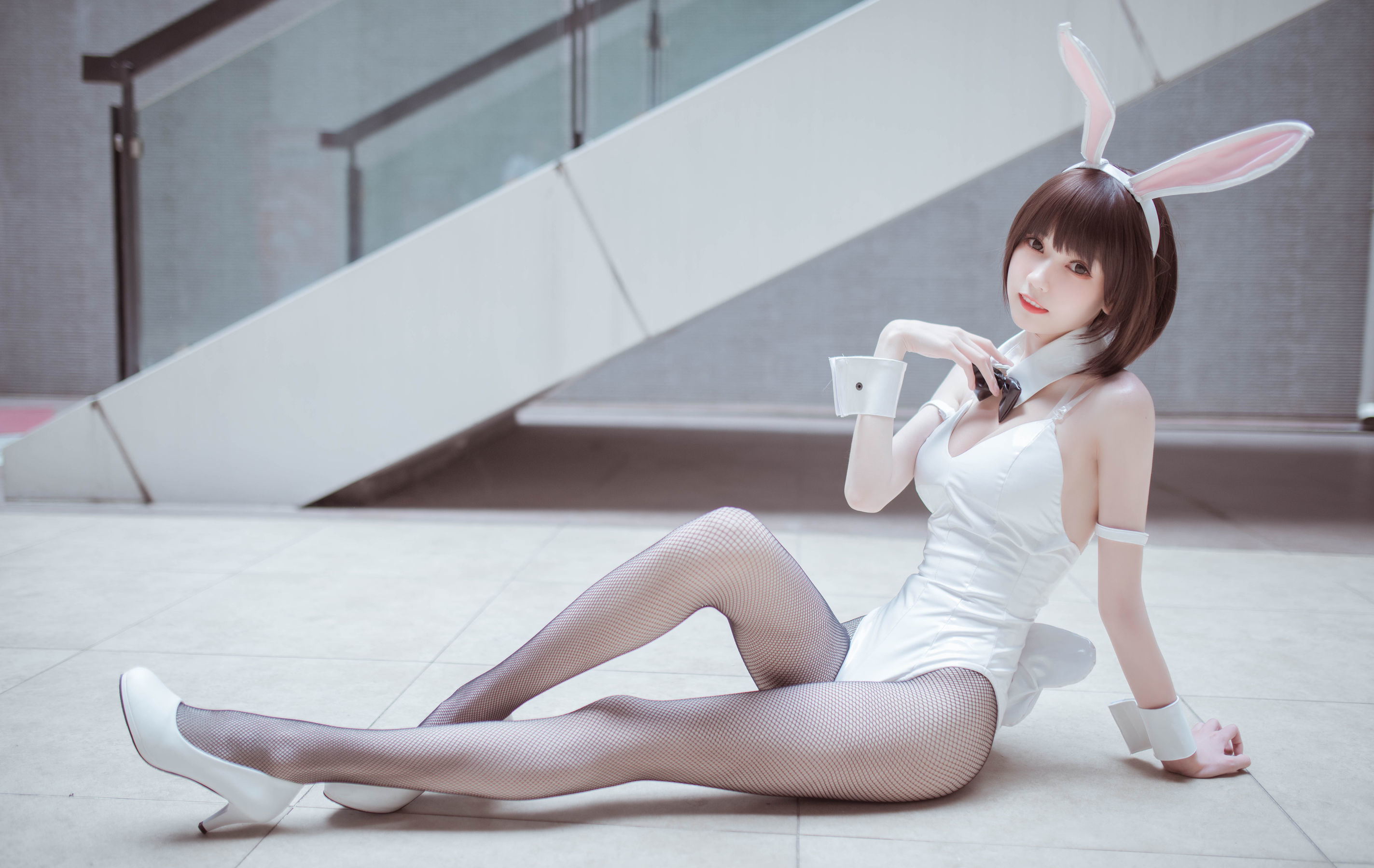 小妖精你的负卿 - 圣人惠兔女郎-图9